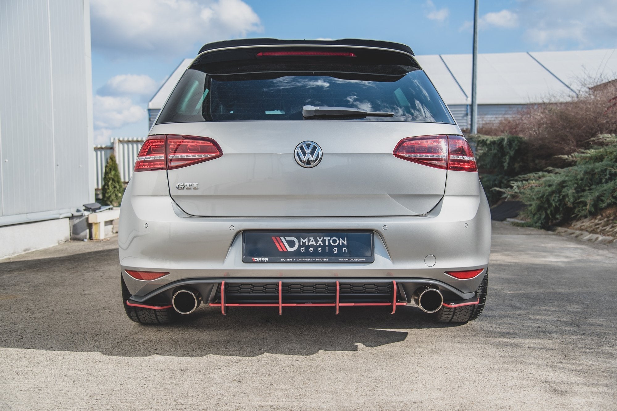 Maxton Design - Diffusor V2 Heck Ansatz für Diffusor für VW Golf 7 GTI - Aerowerk.