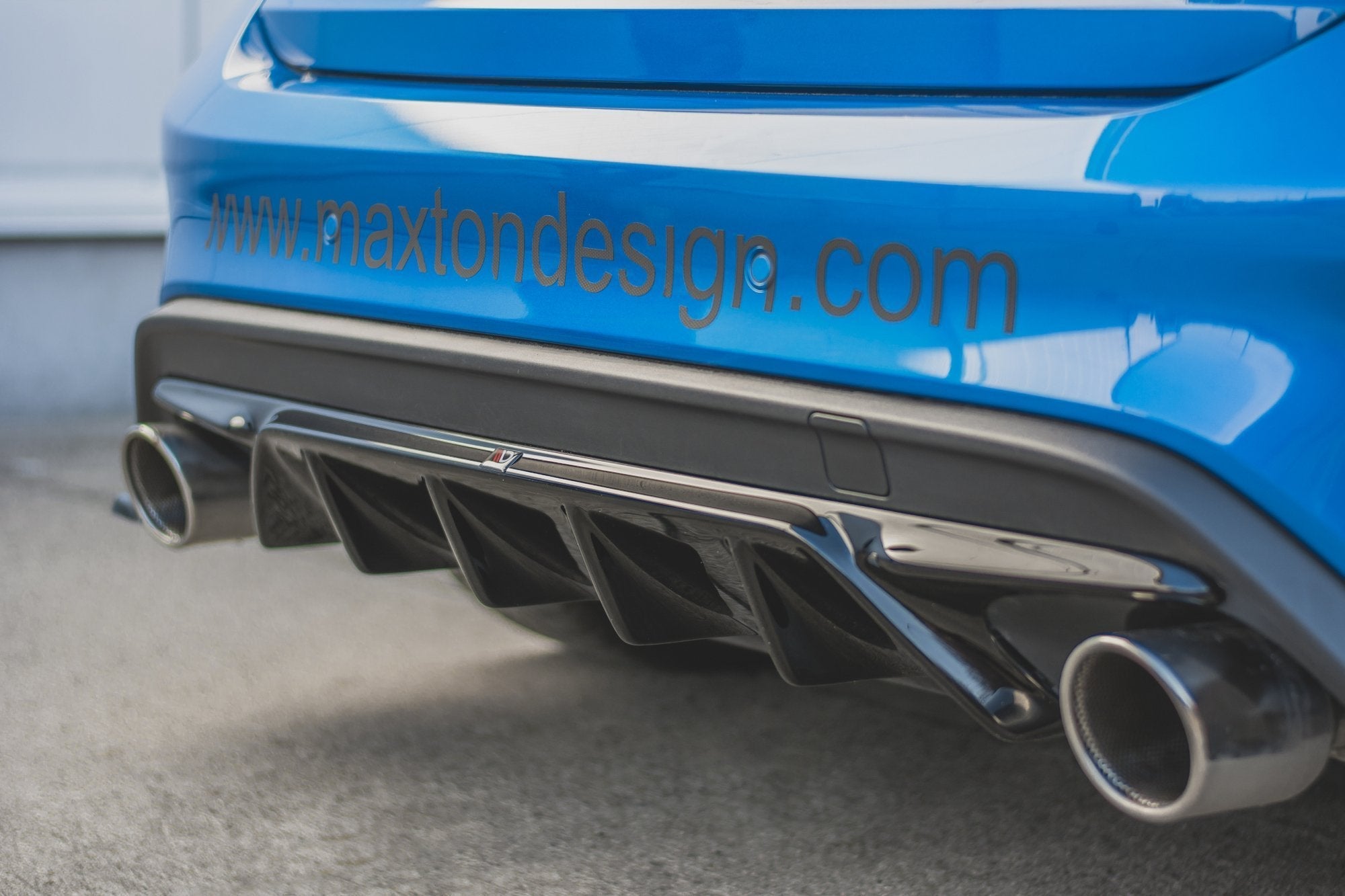 Maxton Design - Diffusor V2 Heck Ansatz für Ford Focus Hatchback ST Mk4 - Aerowerk.