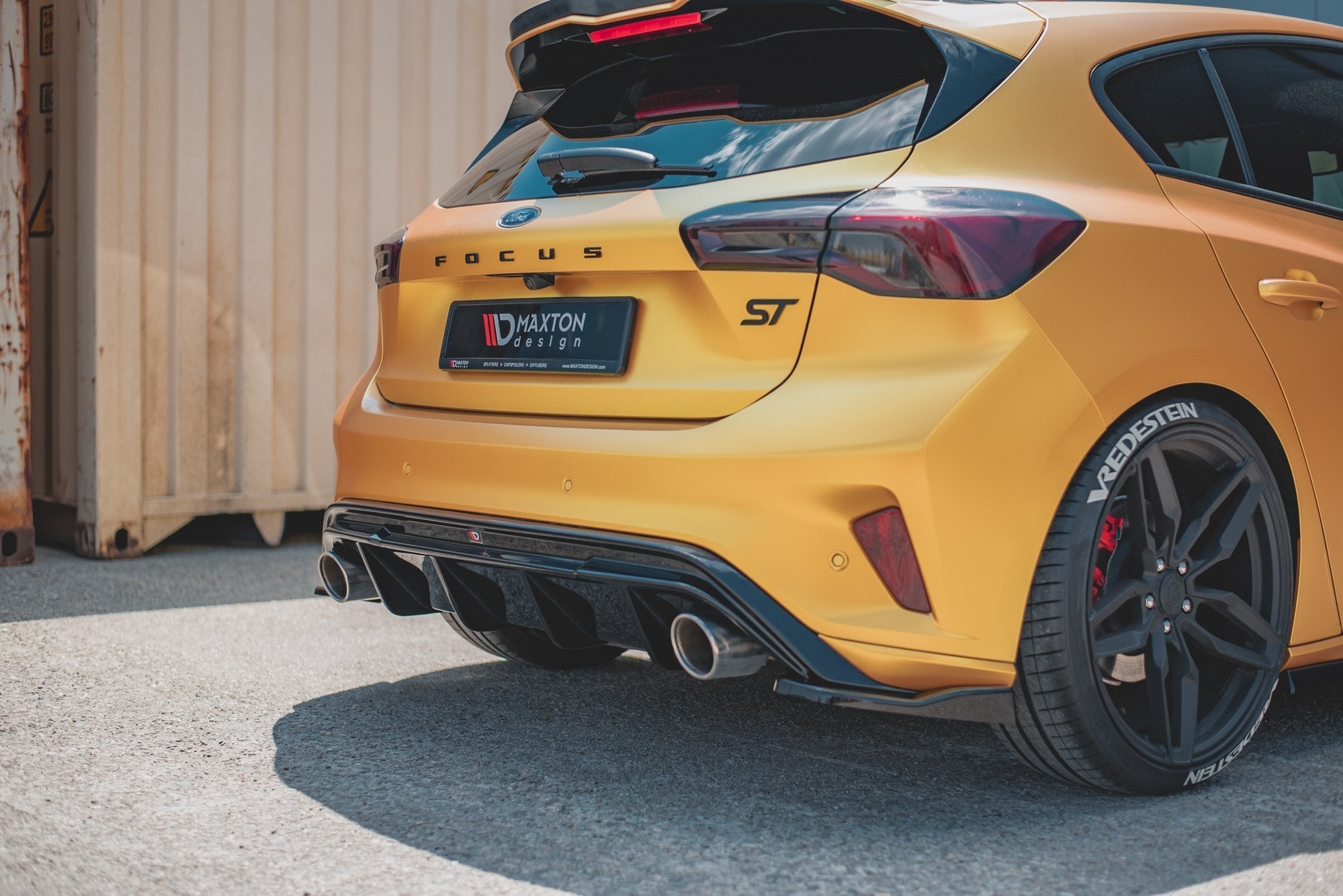 Maxton Design - Diffusor V3 Heck Ansatz für Ford Focus Hatchback ST Mk4 - Aerowerk.
