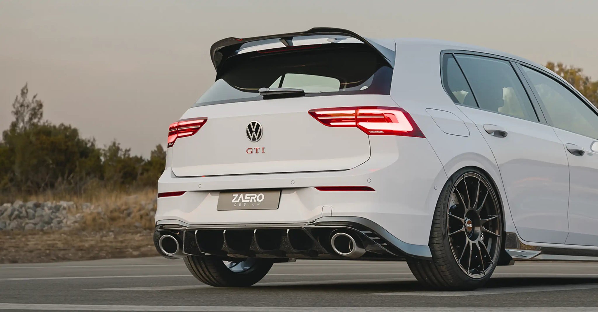 EVO-1 Heckspoiler für VW Golf 8 Clubsport & R - Aerowerk.