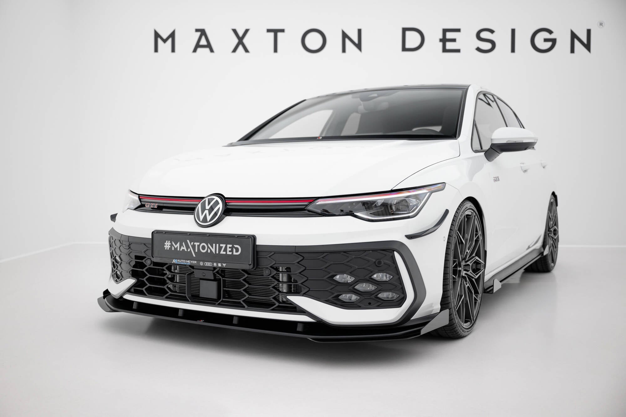 Maxton Design - Flaps für VW Golf GTI / GTE / R - Line Mk8 Facelift - Aerowerk.