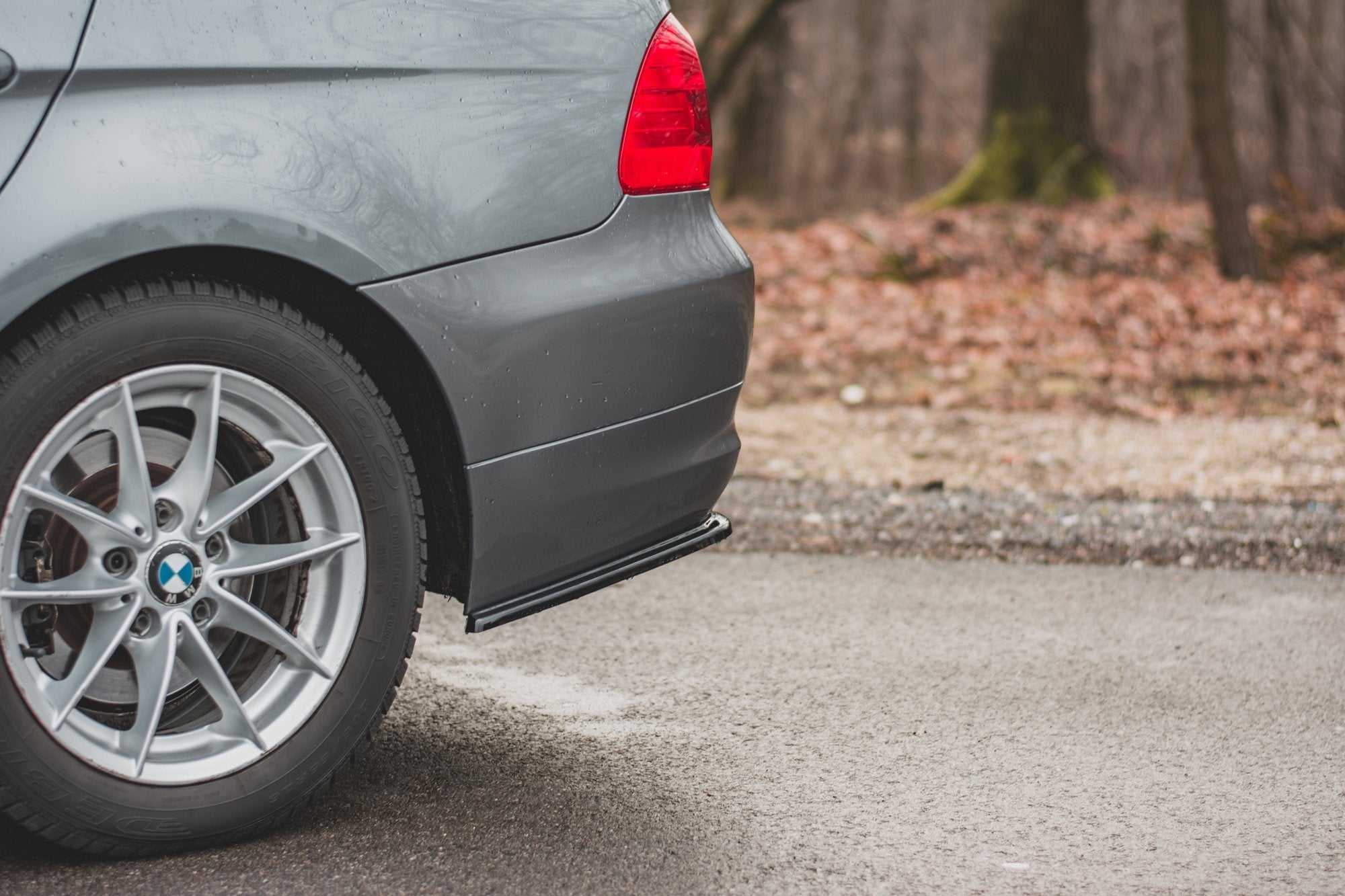 Maxton Design - Flaps Heckansatz Diffusor für BMW 3er E91 Facelift - Aerowerk.