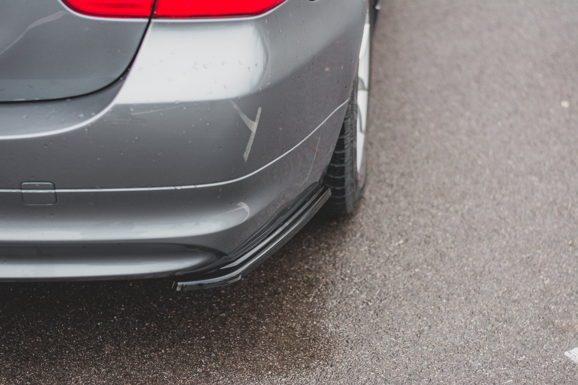 Maxton Design - Flaps Heckansatz Diffusor für BMW 3er E91 Facelift - Aerowerk.