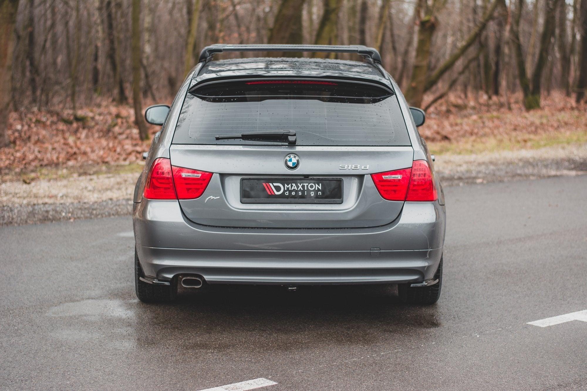 Maxton Design - Flaps Heckansatz Diffusor für BMW 3er E91 Facelift - Aerowerk.