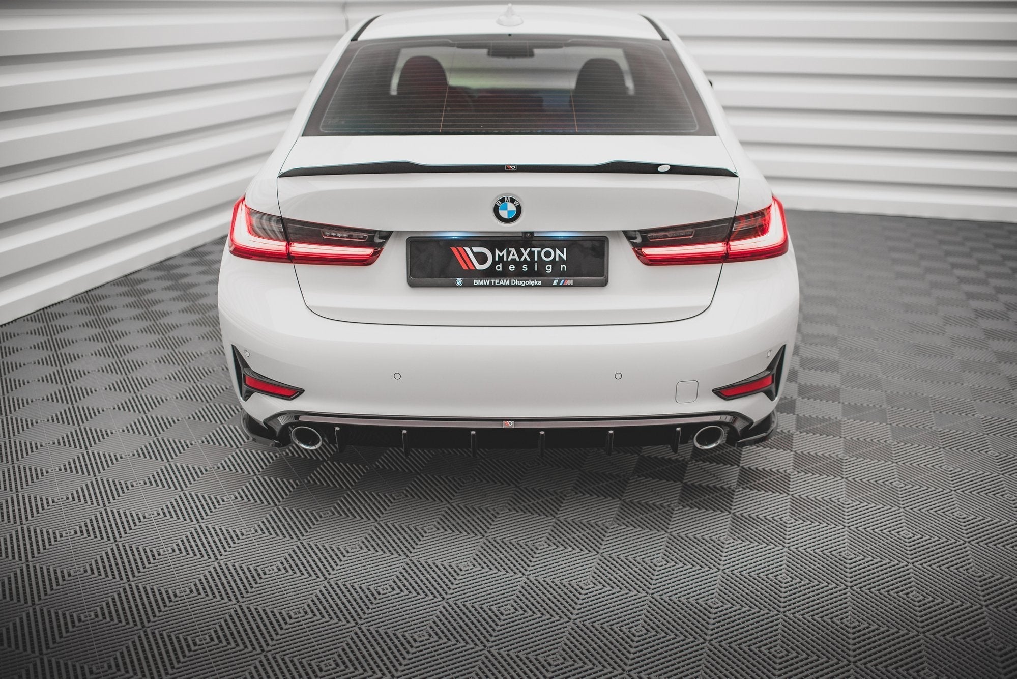 Maxton Design - Flaps Heckansatz Diffusor für BMW 3er G20 / G21 - Aerowerk.