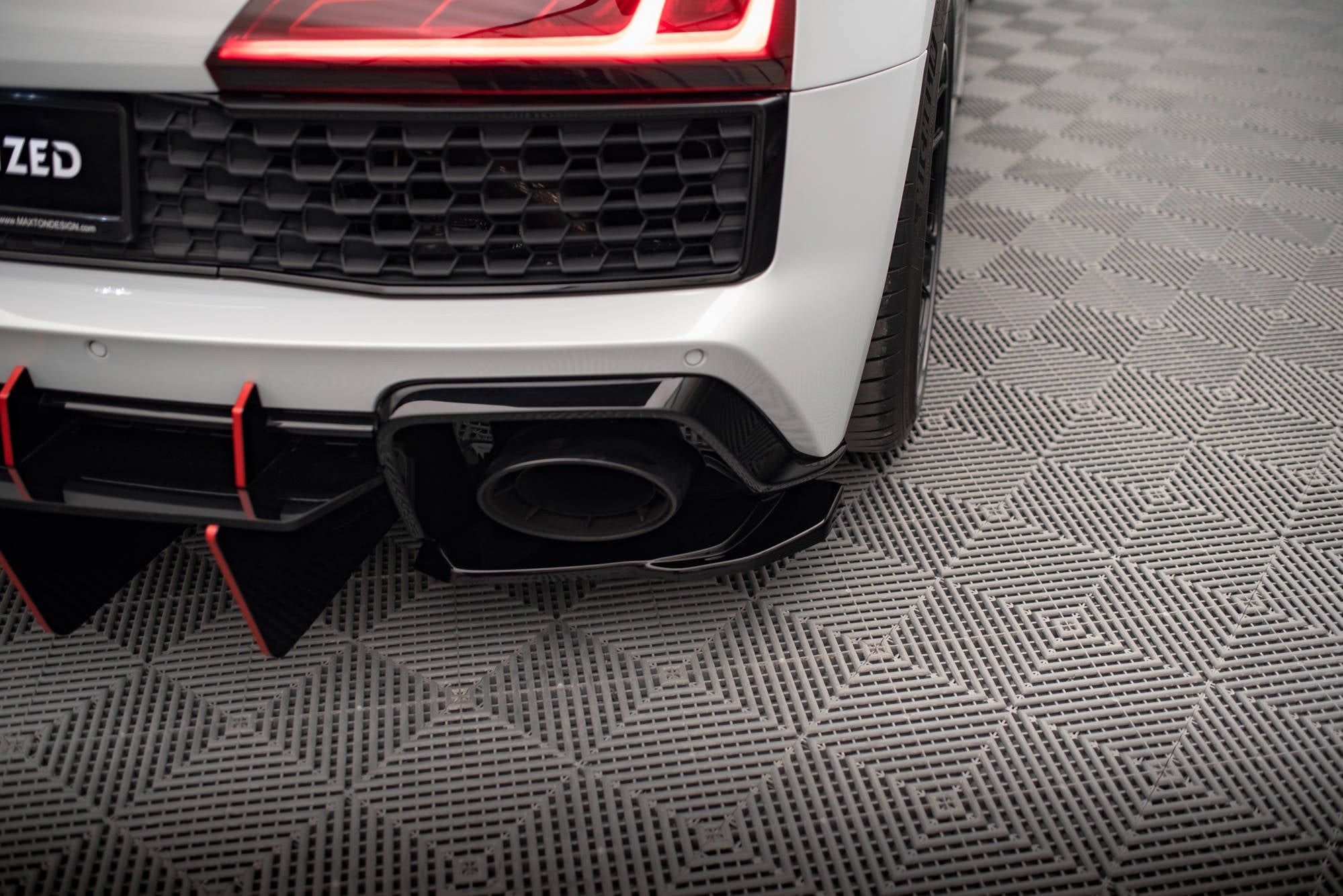 Maxton Design - Flaps Heckansatz Flaps Heckansatz für Audi R8 Mk2 Facelift - Aerowerk.