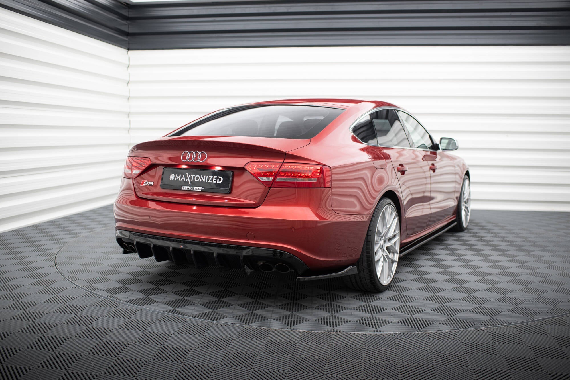 Maxton Design - Flaps Heckansatz Flaps Heckansatz für Audi S5 / A5 S - Line Sportback 8T - Aerowerk.