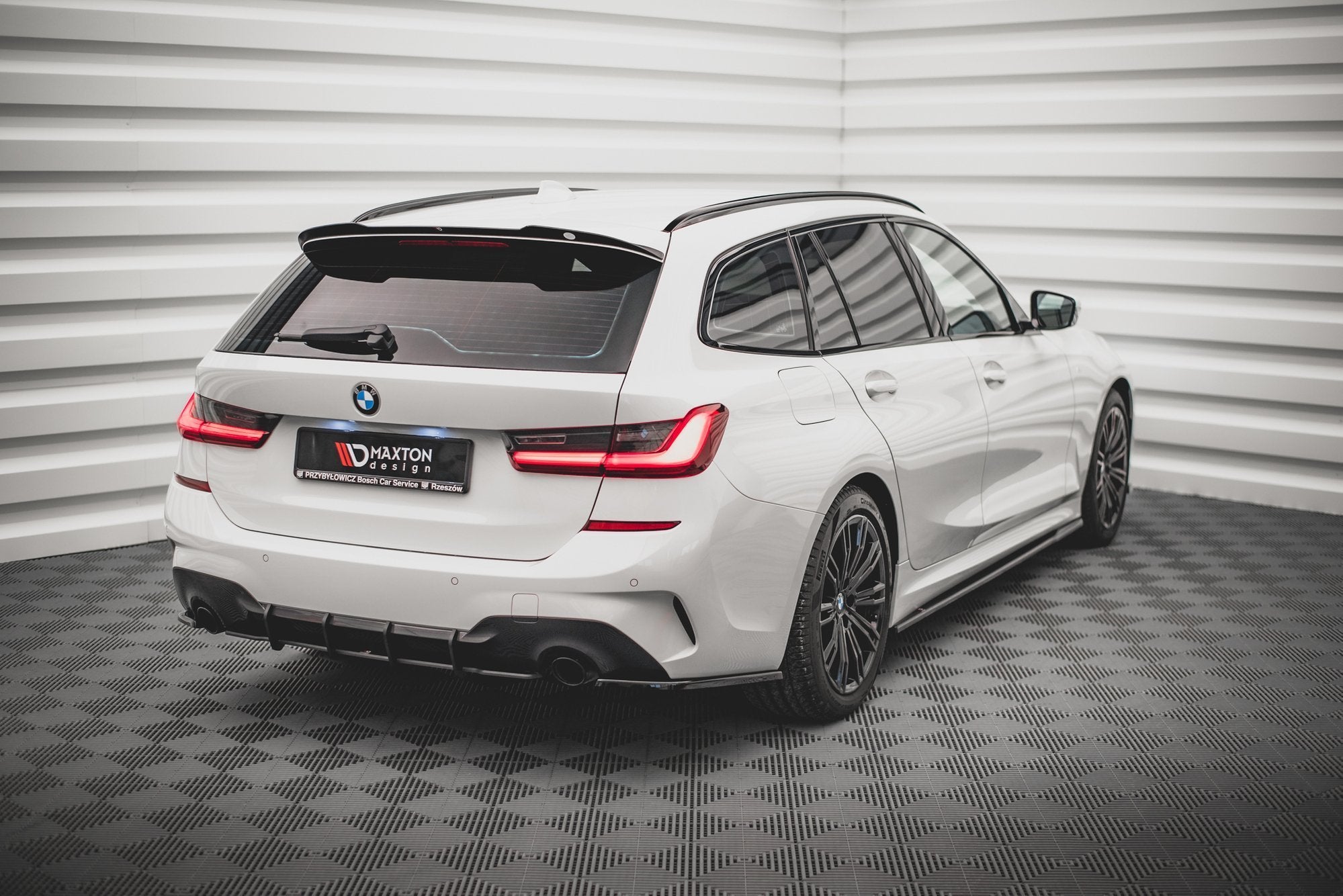 Maxton Design - Flaps Heckansatz V2 Diffusor für BMW 3er G20 / G21 M - Paket - Aerowerk.