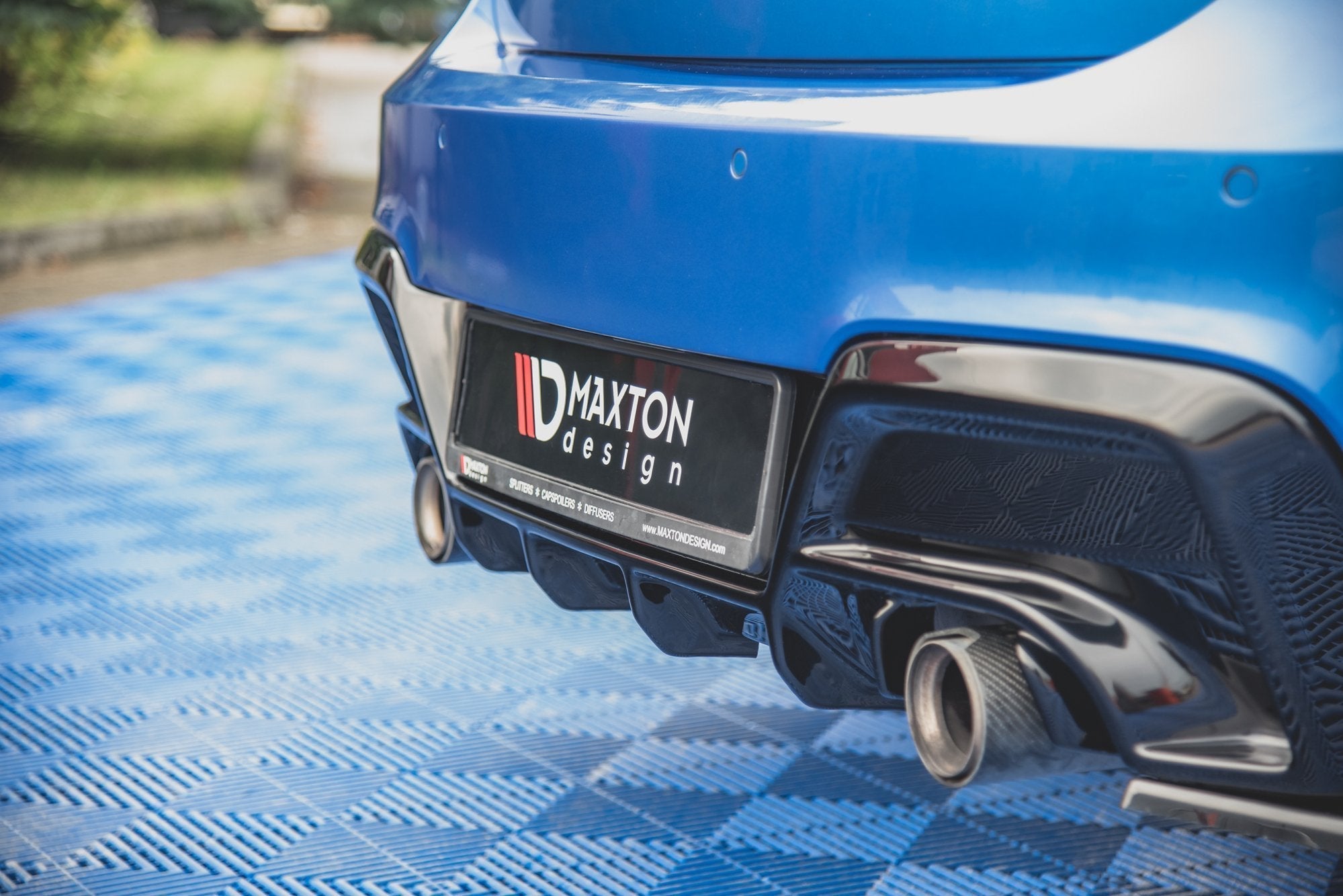 Maxton Design - Flaps Heckansatz V2 Diffusor für (Für heckansatz ) BMW M135i F20 - Aerowerk.