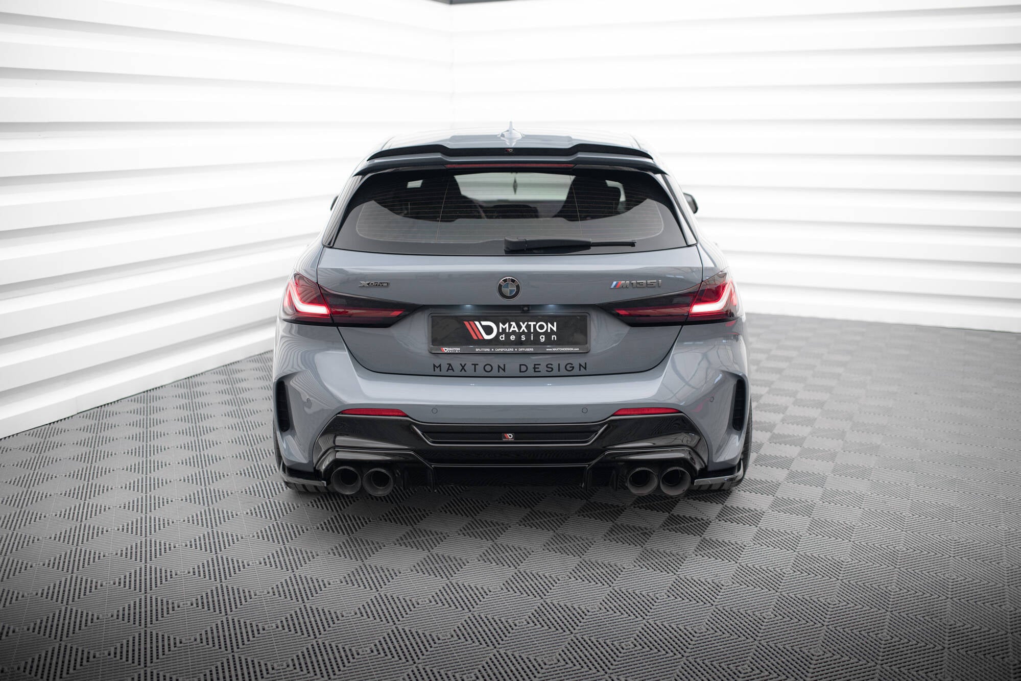 Maxton Design - Flaps Heckansatz V3 Diffusor für BMW 1er F40 M - Paket/ M135i - Aerowerk.