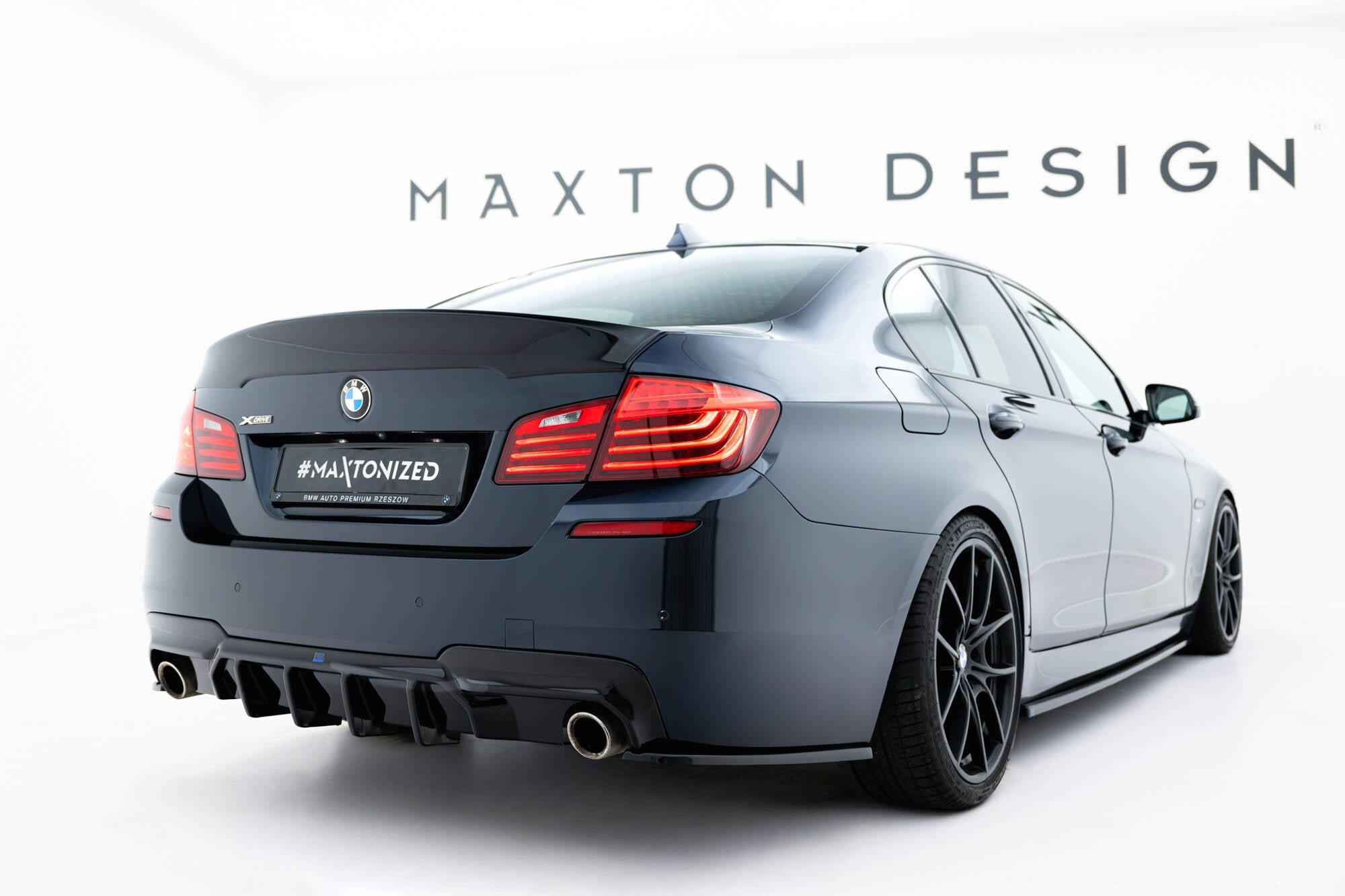 Maxton Design - Flaps Heckansatz V.3 Diffusor für BMW 5er M - Paket F10 / F11 - Aerowerk.