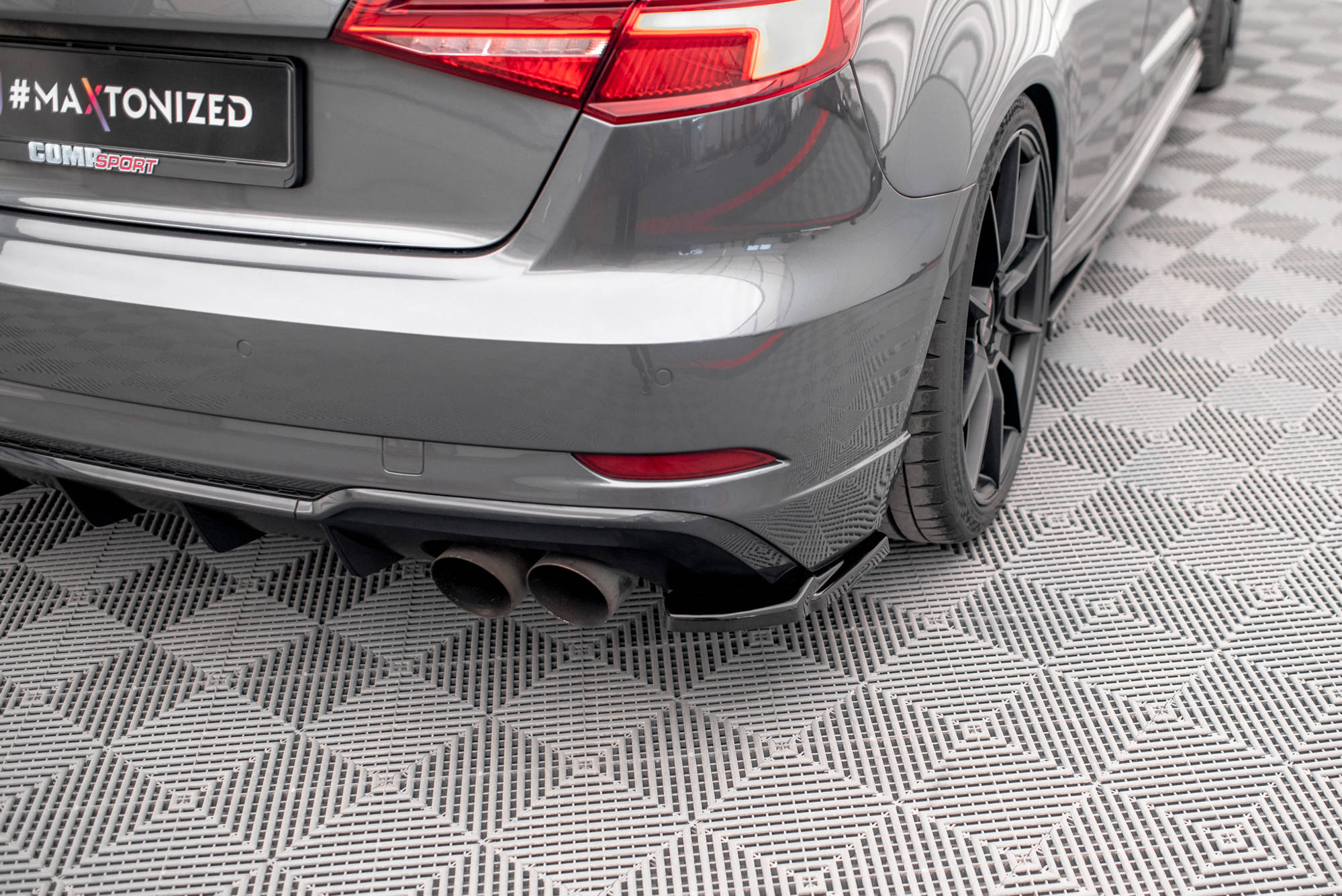 Maxton Design - Flaps V1 Heckansatz Flaps Heckansatz für Audi S3 Sportback 8V Facelift - Aerowerk.
