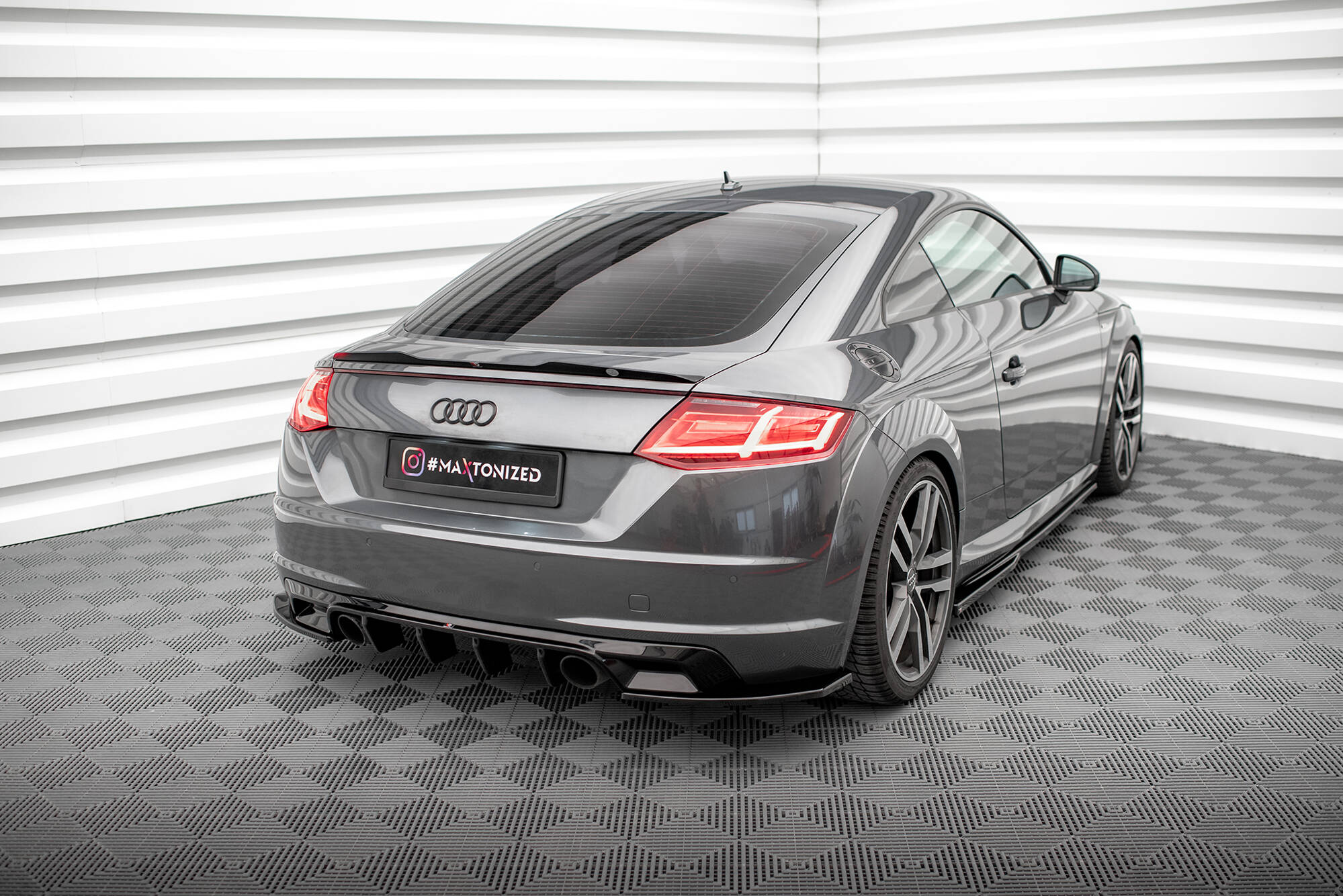 Maxton Design - Flaps V2 Heckansatz Flaps Heckansatz für Audi TT S - Line 8S - Aerowerk.