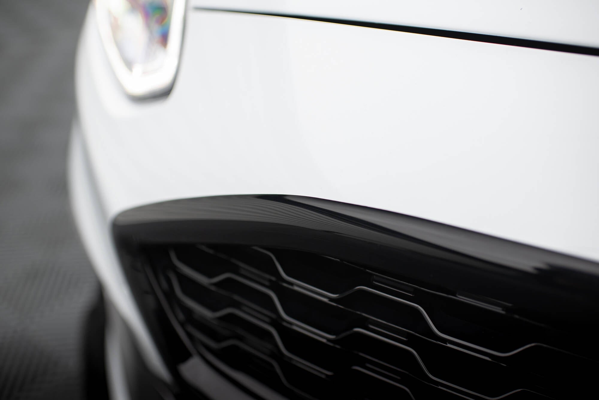 Maxton Design - Front Grill für Ford Fiesta ST / ST - Line Mk8 - Aerowerk.