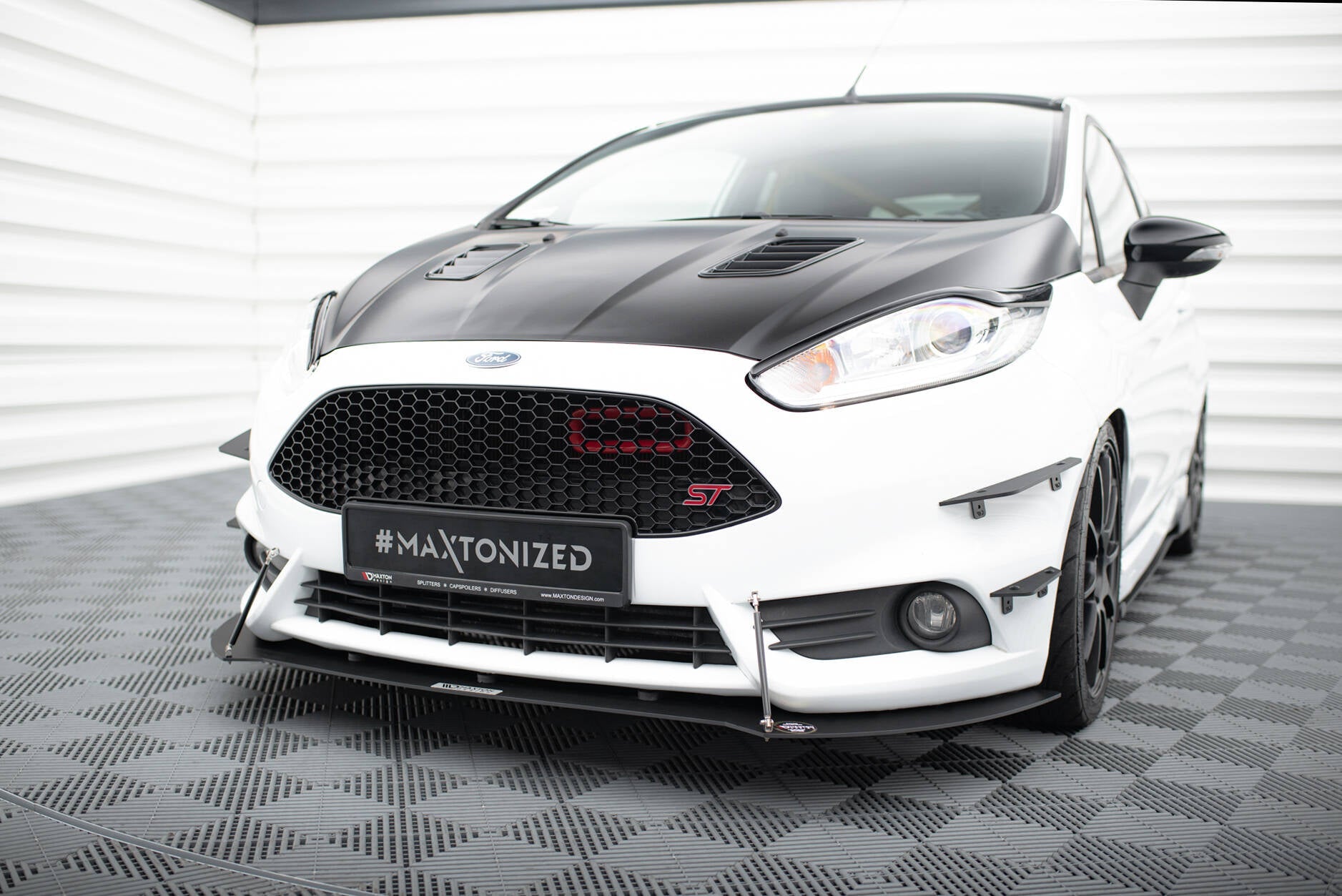 Maxton Design - Front Sport Diffusor V1 für Ford Fiesta ST Mk7 FL - Aerowerk.