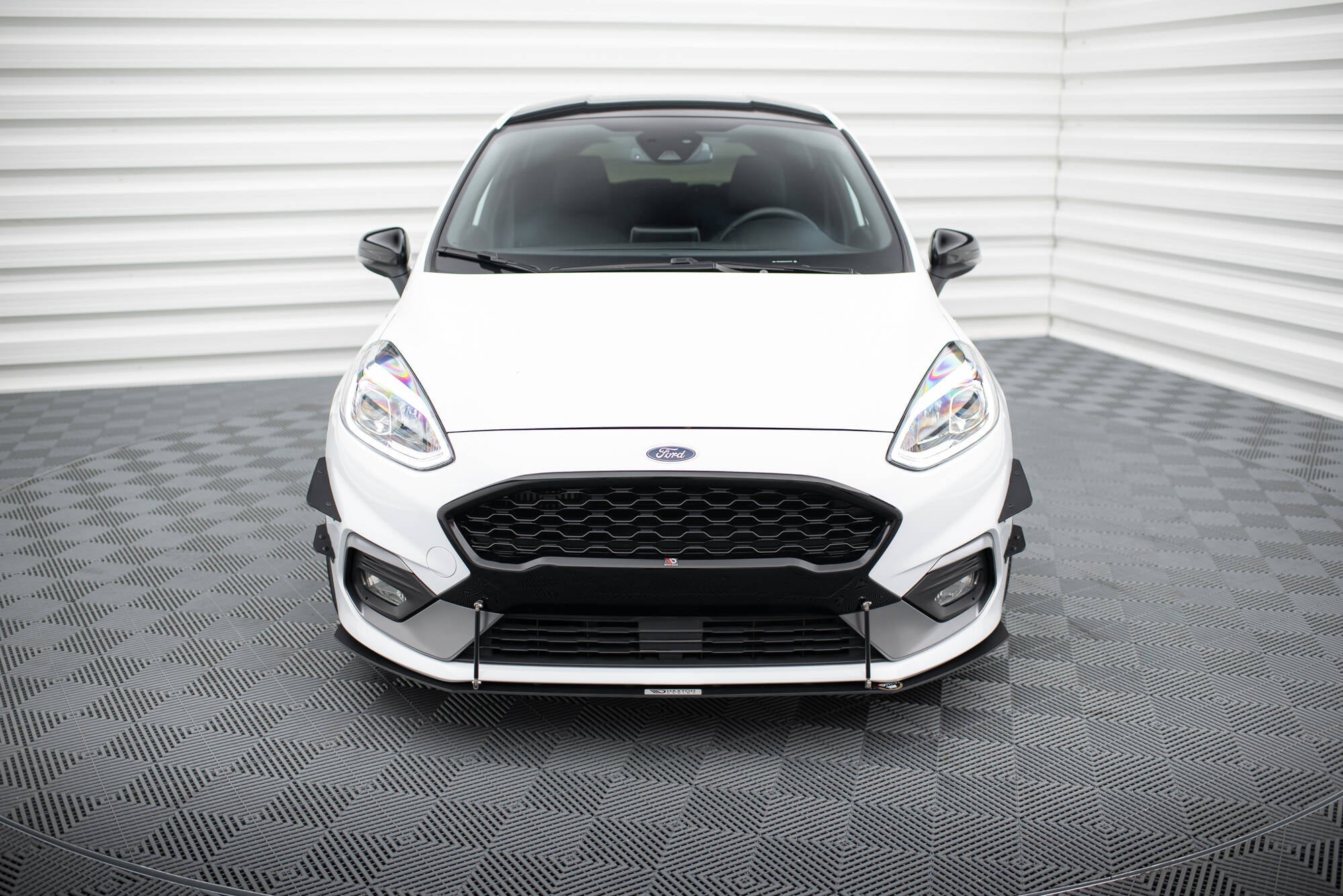 Maxton Design - Front Sport Diffusor V2 für Ford Fiesta Mk8 ST / ST - Line - Aerowerk.