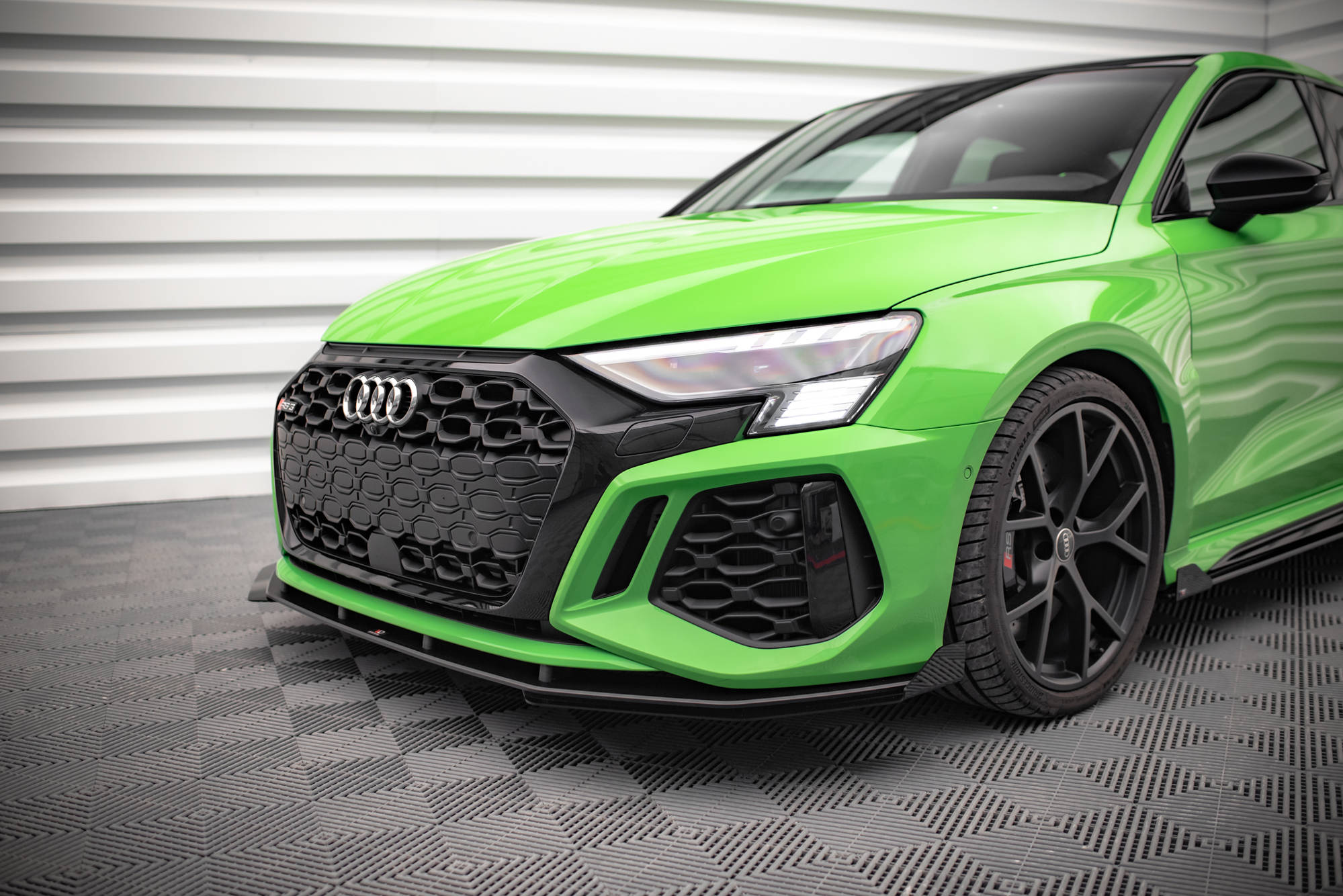 Maxton Design - Front Stoßstange Flaps für Audi RS3 8Y - Aerowerk.