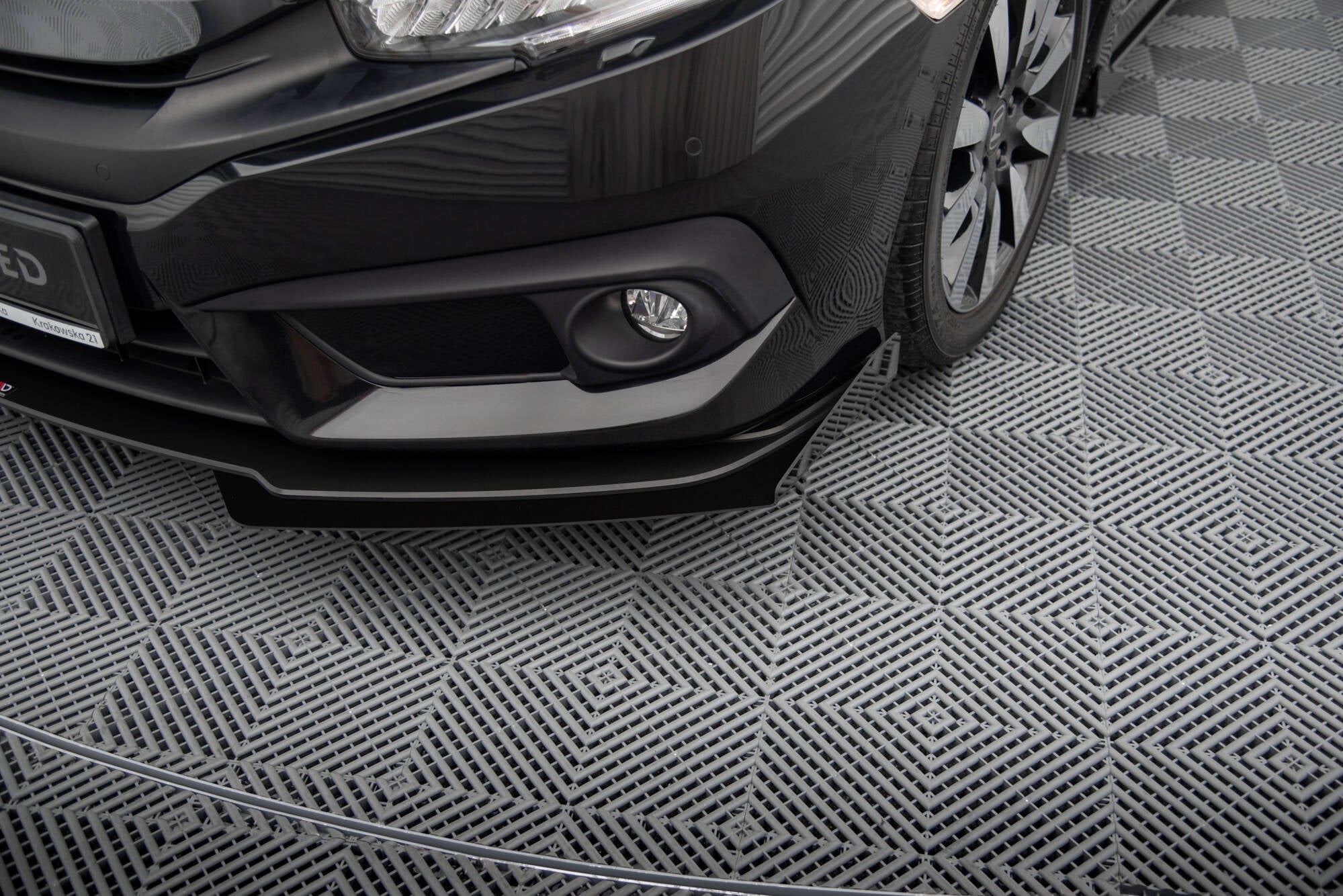 Maxton Design - Front Stoßstange Flaps für Honda Civic Limousine Mk10 - Aerowerk.