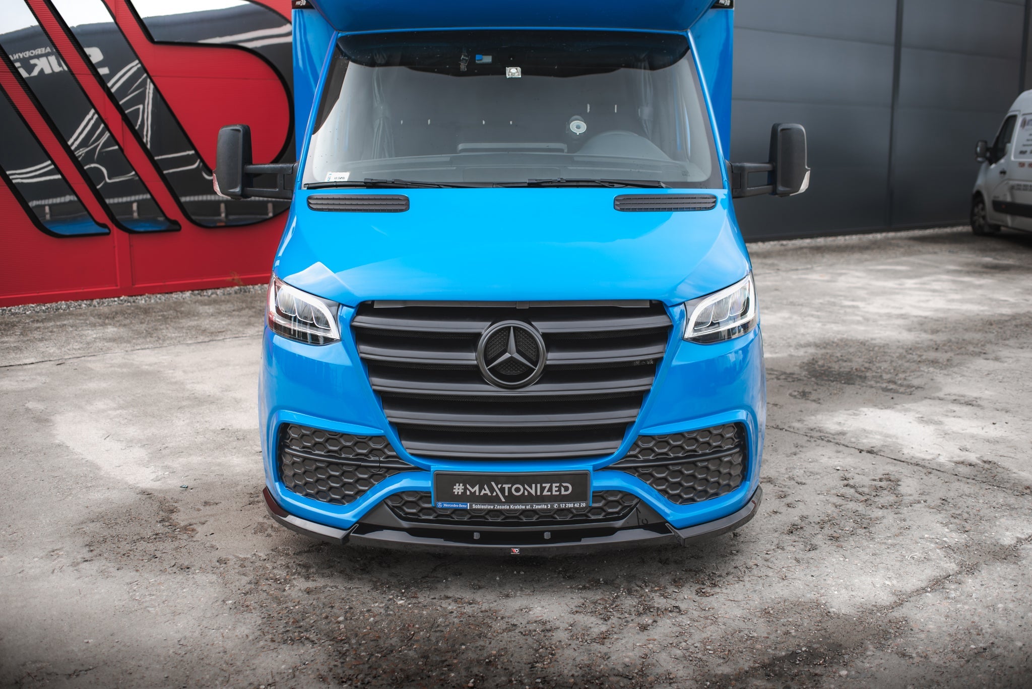 Maxton Design - Front Stoßstange + Splitter für Mercedes - Benz Sprinter Mk3 - Aerowerk.