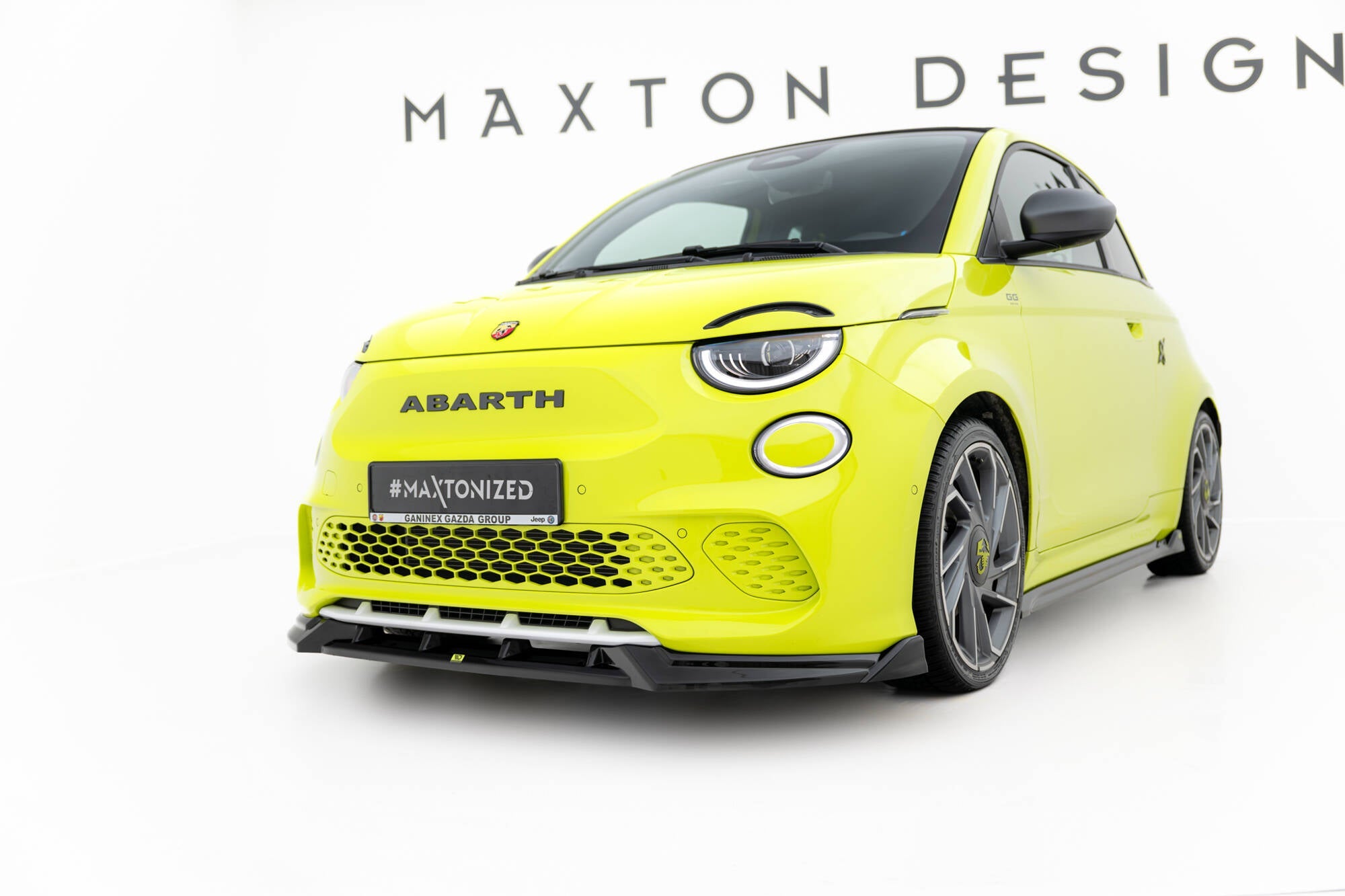 Maxton Design - Frontlippe für Abarth 500e - Aerowerk.