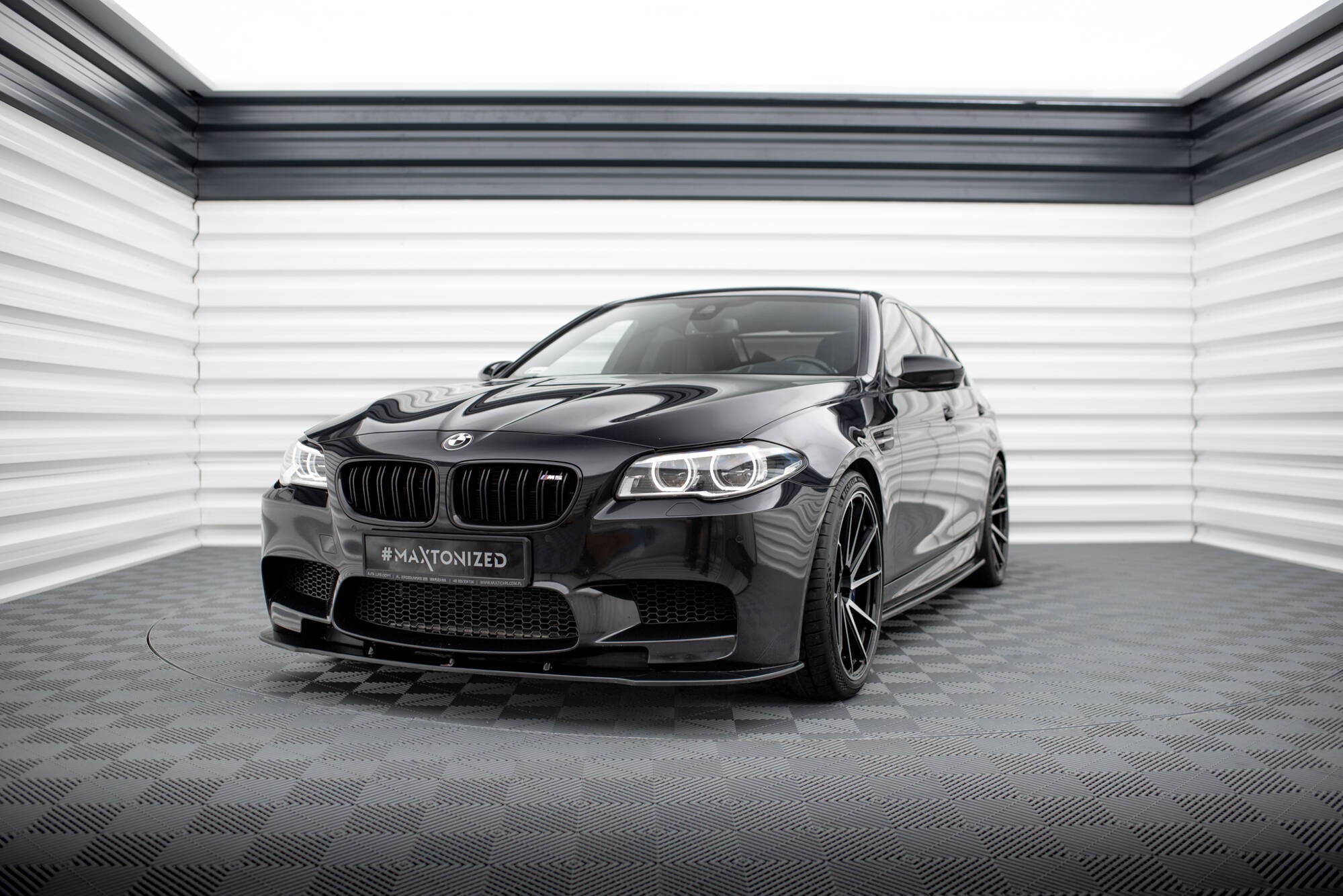 Maxton Design - Frontlippe für BMW M5 F10/ F11 - Aerowerk.