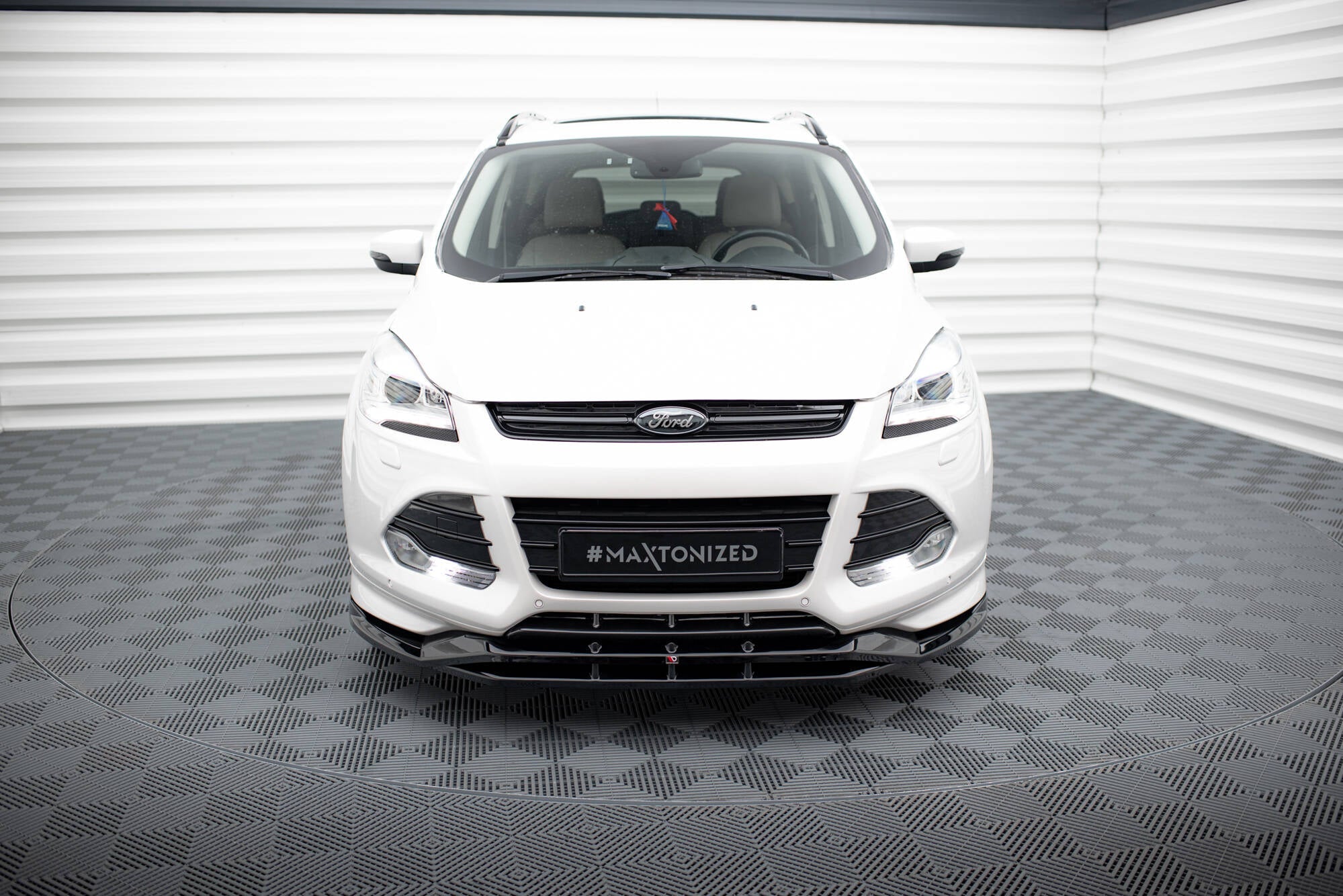 Maxton Design - Frontlippe für Ford Kuga ST - Line Mk2 - Aerowerk.