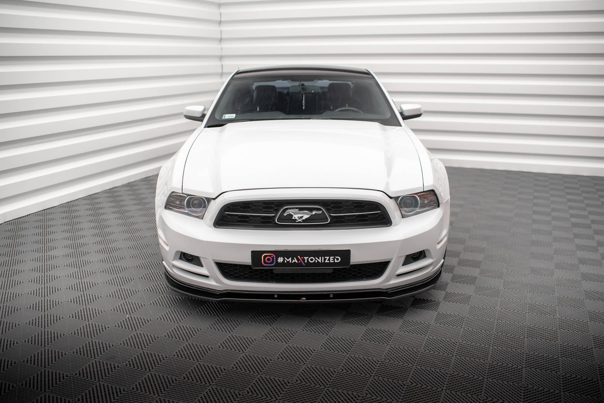 Maxton Design - Frontlippe für Ford Mustang Mk5 Facelift - Aerowerk.