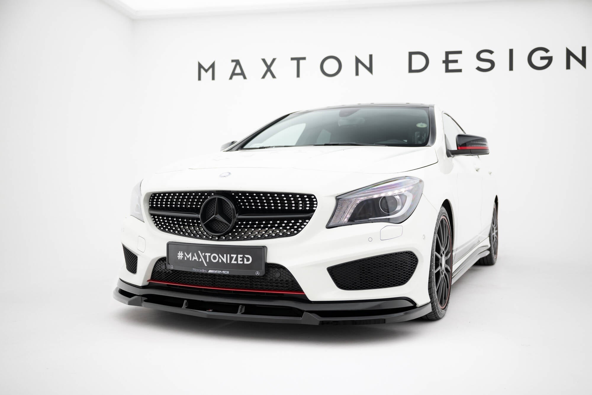 Maxton Design - Frontlippe für Mercedes - Benz CLA AMG - Line C117 - Aerowerk.