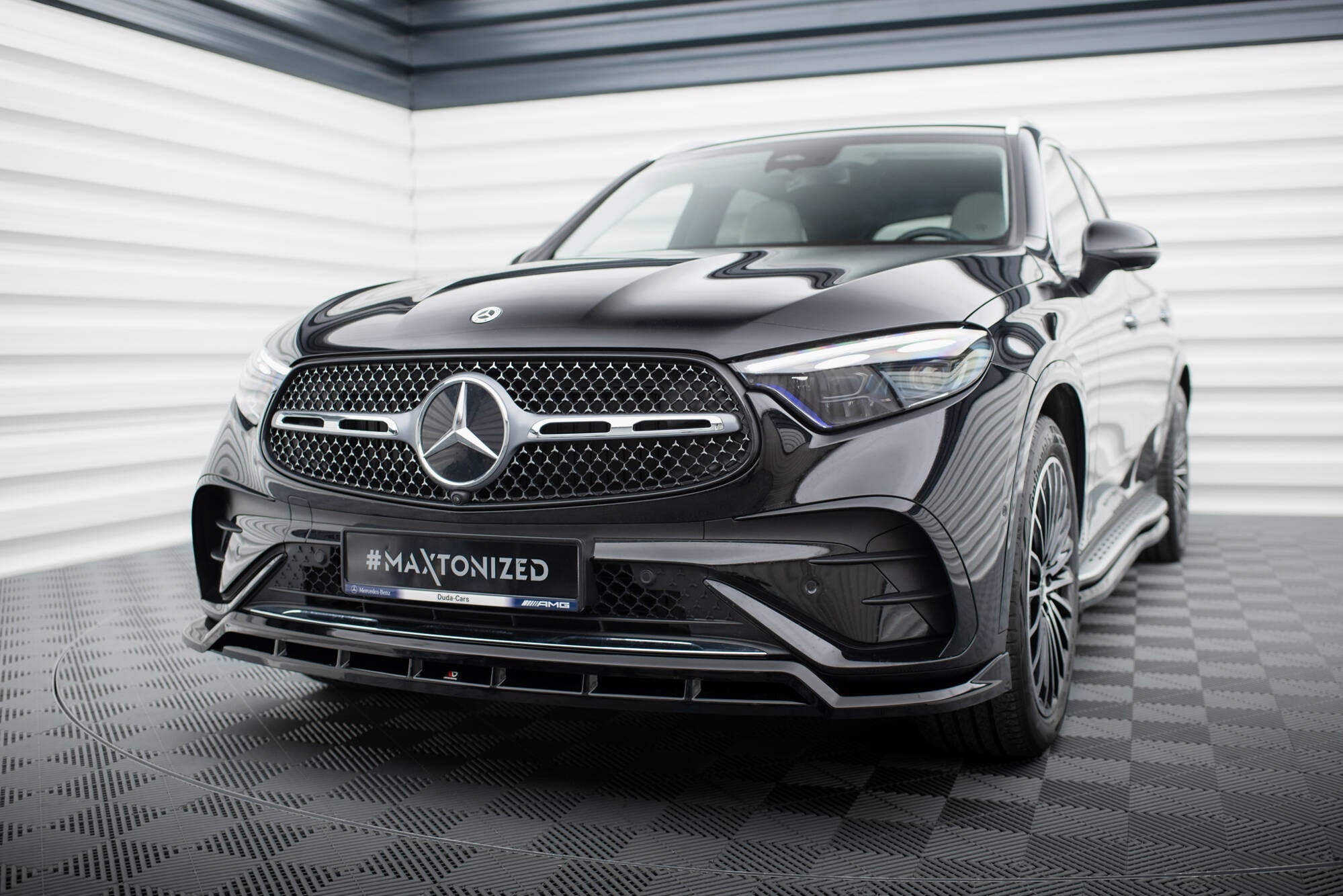 Maxton Design - Frontlippe für Mercedes - Benz GLC SUV / Coupe AMG - Line X254 / C254 - Aerowerk.