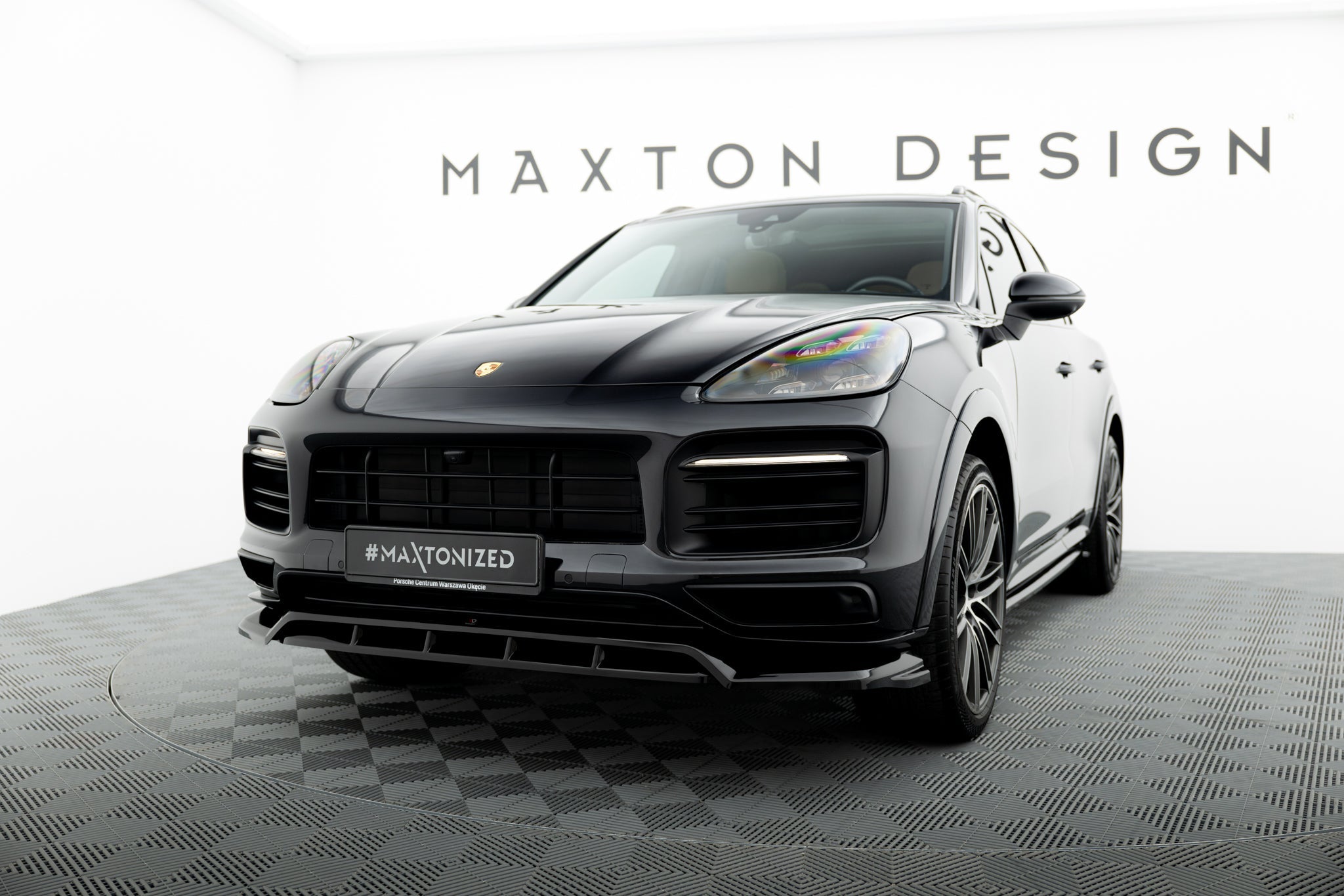Maxton Design - Frontlippe für Porsche Cayenne Sport Design Mk3 - Aerowerk.