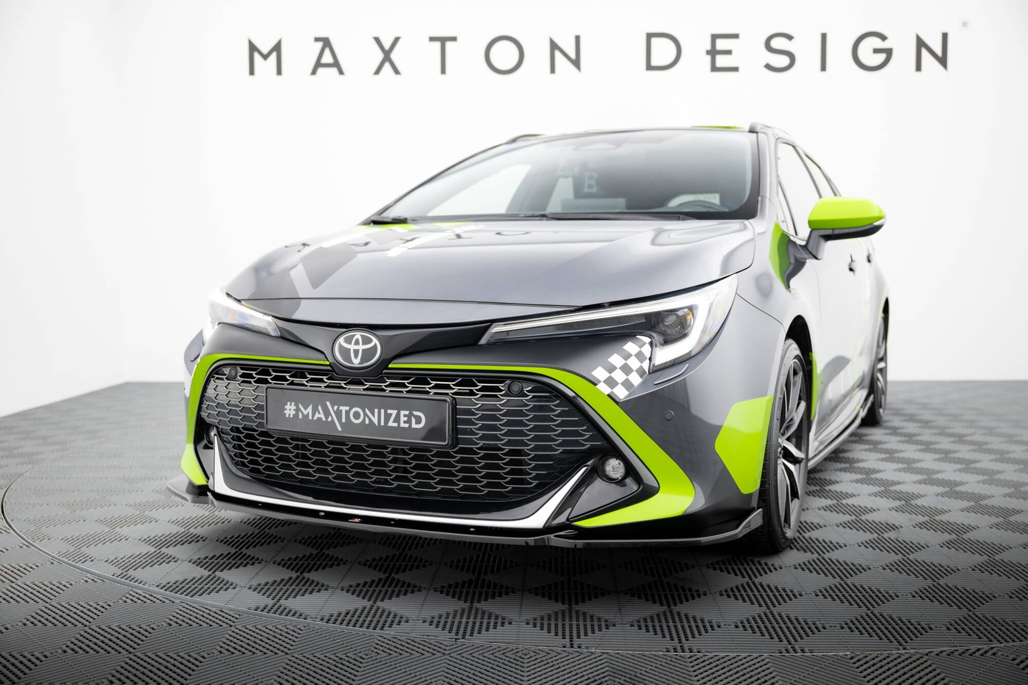 Maxton Design - Frontlippe für Toyota Corolla GR Sport XII - Aerowerk.