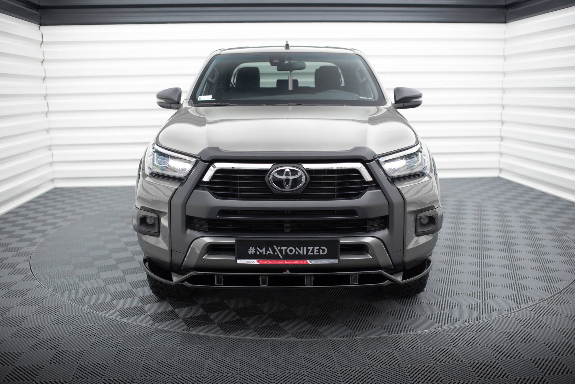 Maxton Design - Frontlippe für Toyota Hilux Invincible Mk8 Facelift - Aerowerk.
