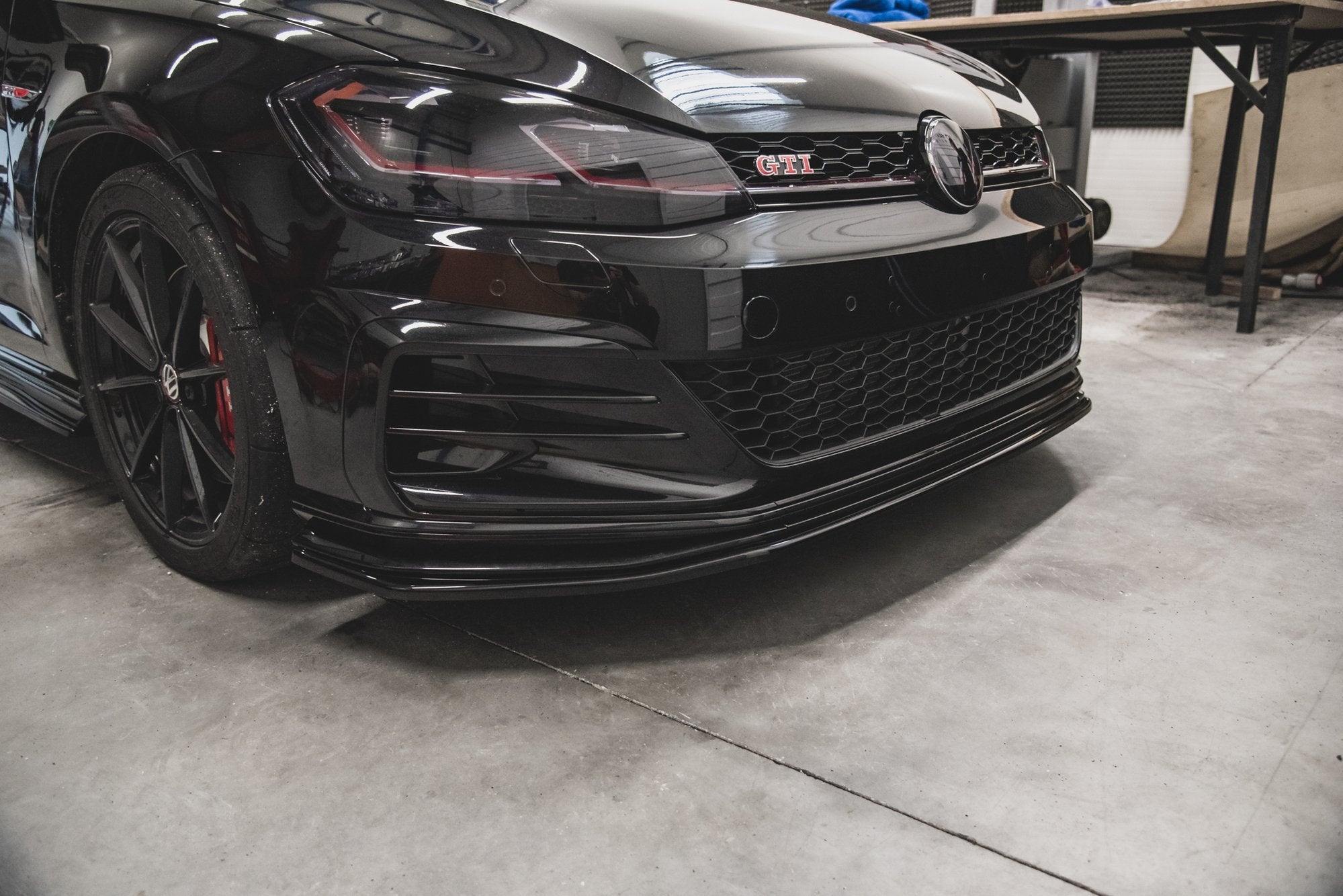 Maxton Design - Frontlippe für VW Golf 7 GTI TCR - Aerowerk.