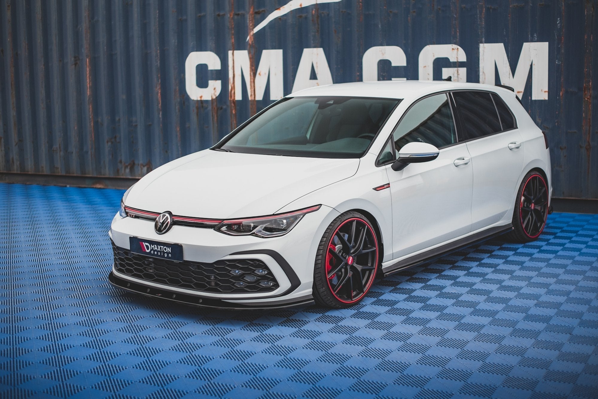 Maxton Design - Frontlippe für VW Golf GTI / GTE / GTD / R - Line Mk8 - Aerowerk.