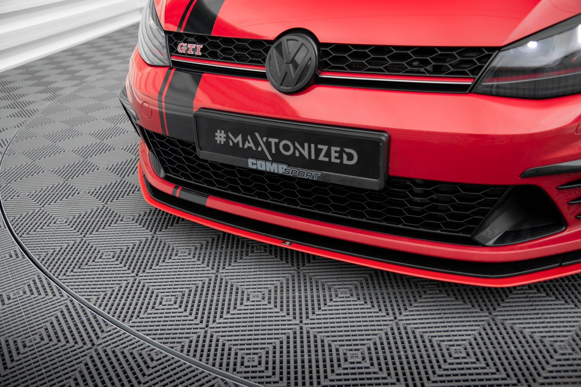 Maxton Design - Frontlippe für VW GOLF Mk7 GTI CLUBSPORT - Aerowerk.