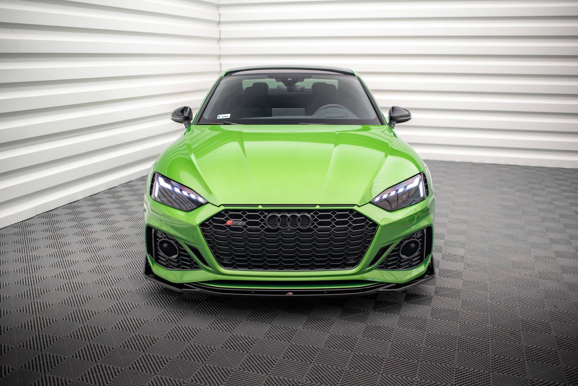 Maxton Design - Frontlippe V1 + Flaps für Audi RS5 F5 Facelift - Aerowerk.