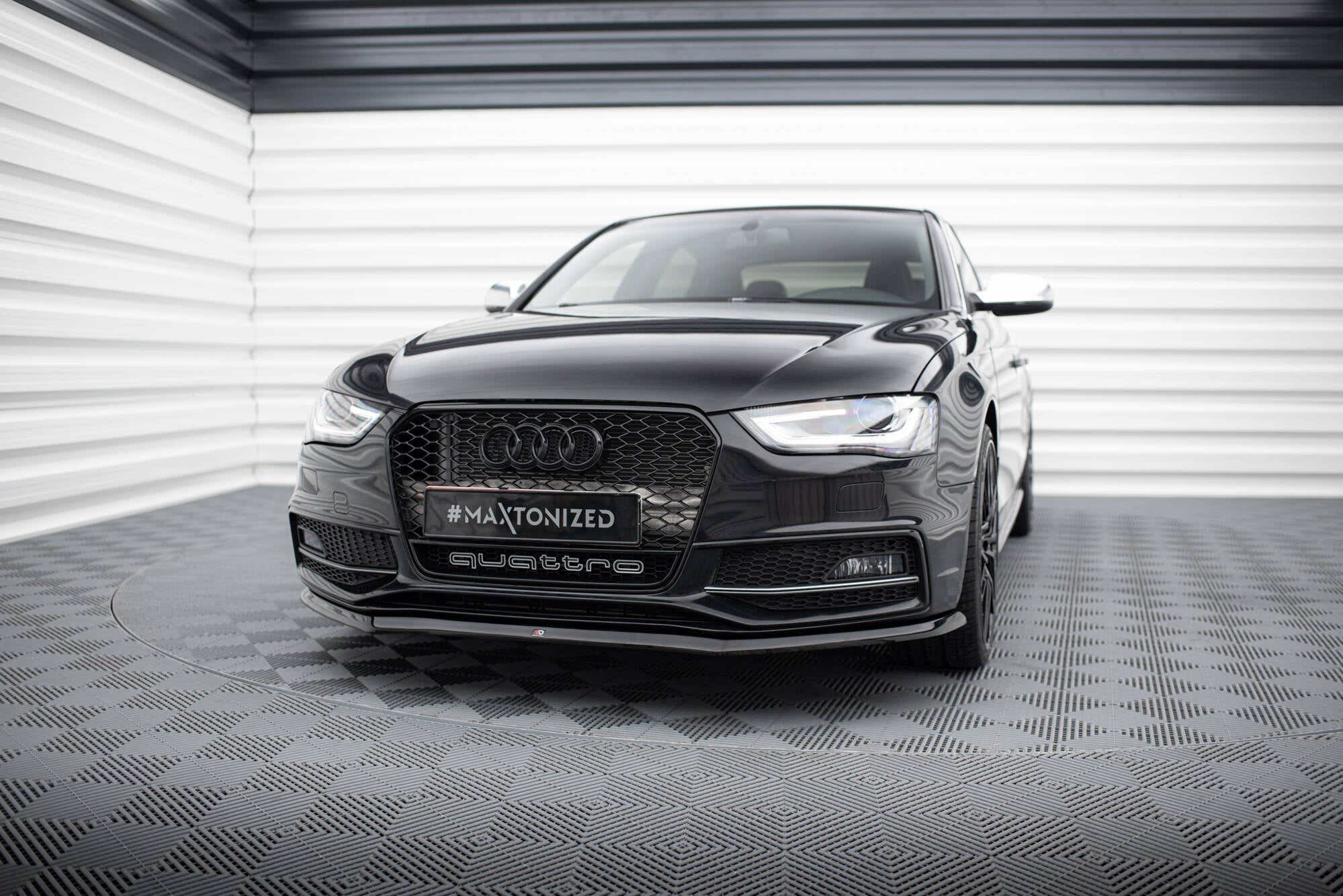 Maxton Design - Frontlippe V1 für Audi A4 S - Line / S4 B8 Facelift - Aerowerk.
