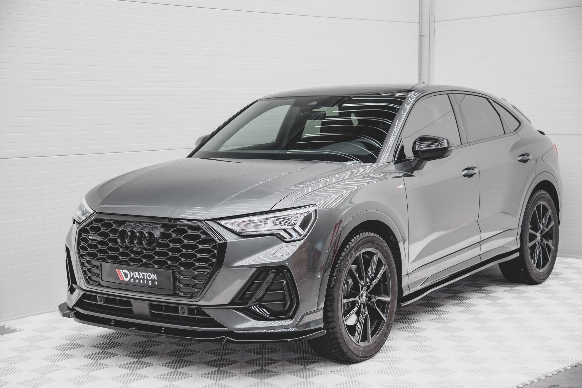 Maxton Design - Frontlippe V1 für Audi Q3 Sportback S - Line - Aerowerk.