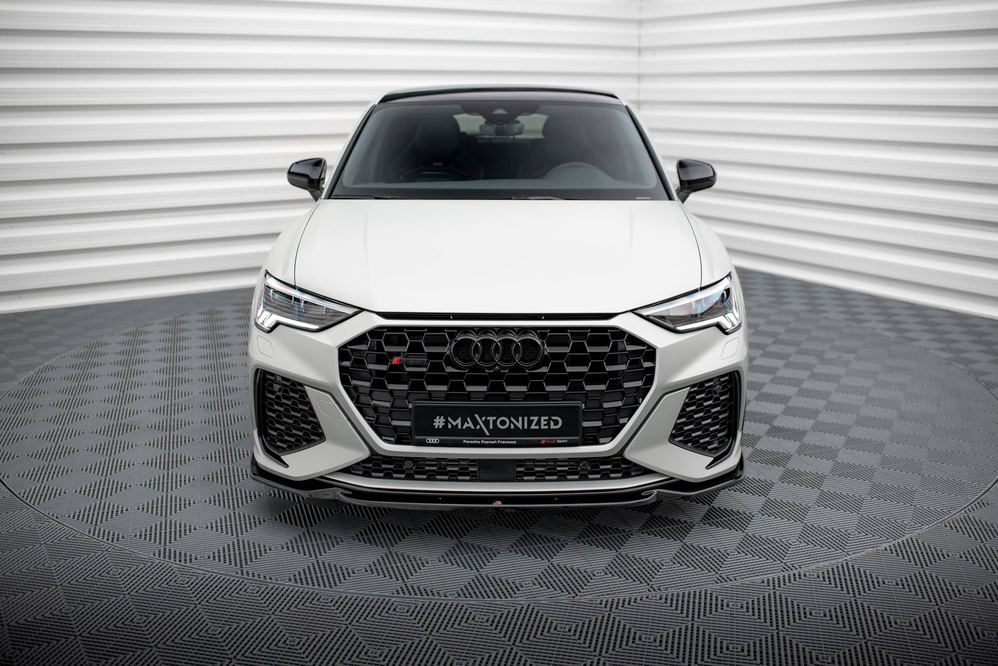 Maxton Design - Frontlippe V1 für Audi RSQ3 F3 - Aerowerk.
