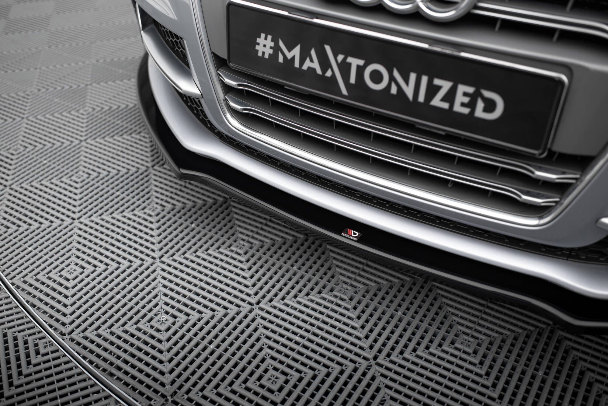 Maxton Design - Frontlippe V1 für Audi TT S / TT S - Line 8J Facelift - Aerowerk.