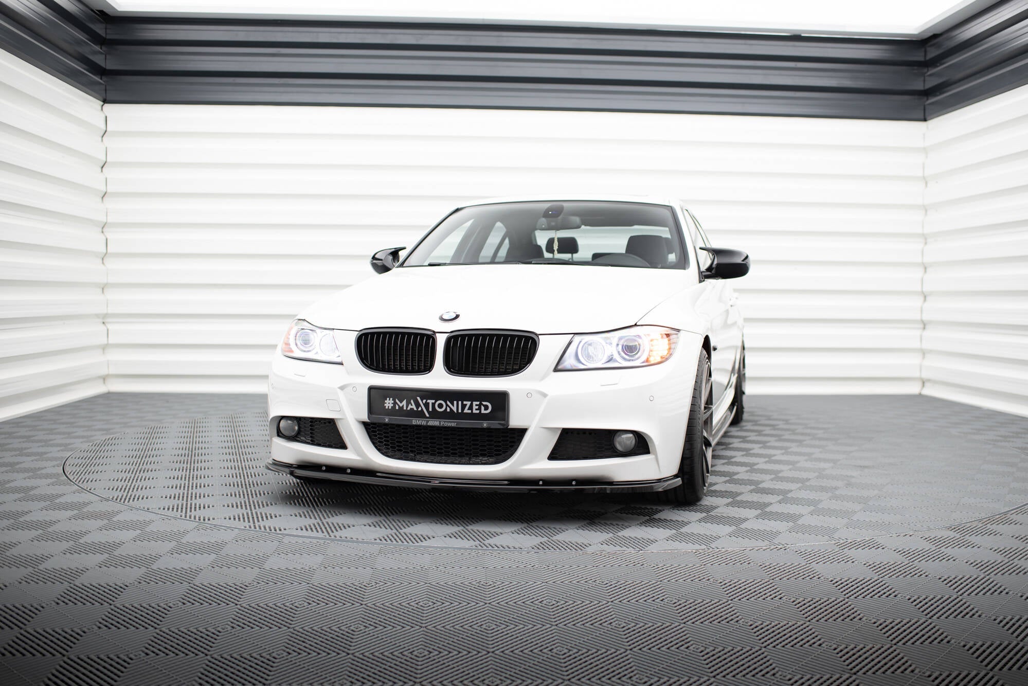 Maxton Design - Frontlippe V1 für BMW 3er Limousine / Touring M - Paket E90 / E91 Facelift - Aerowerk.