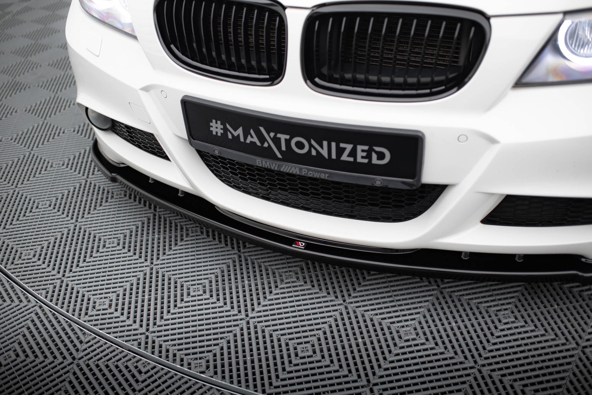Maxton Design - Frontlippe V1 für BMW 3er Limousine / Touring M - Paket E90 / E91 Facelift - Aerowerk.