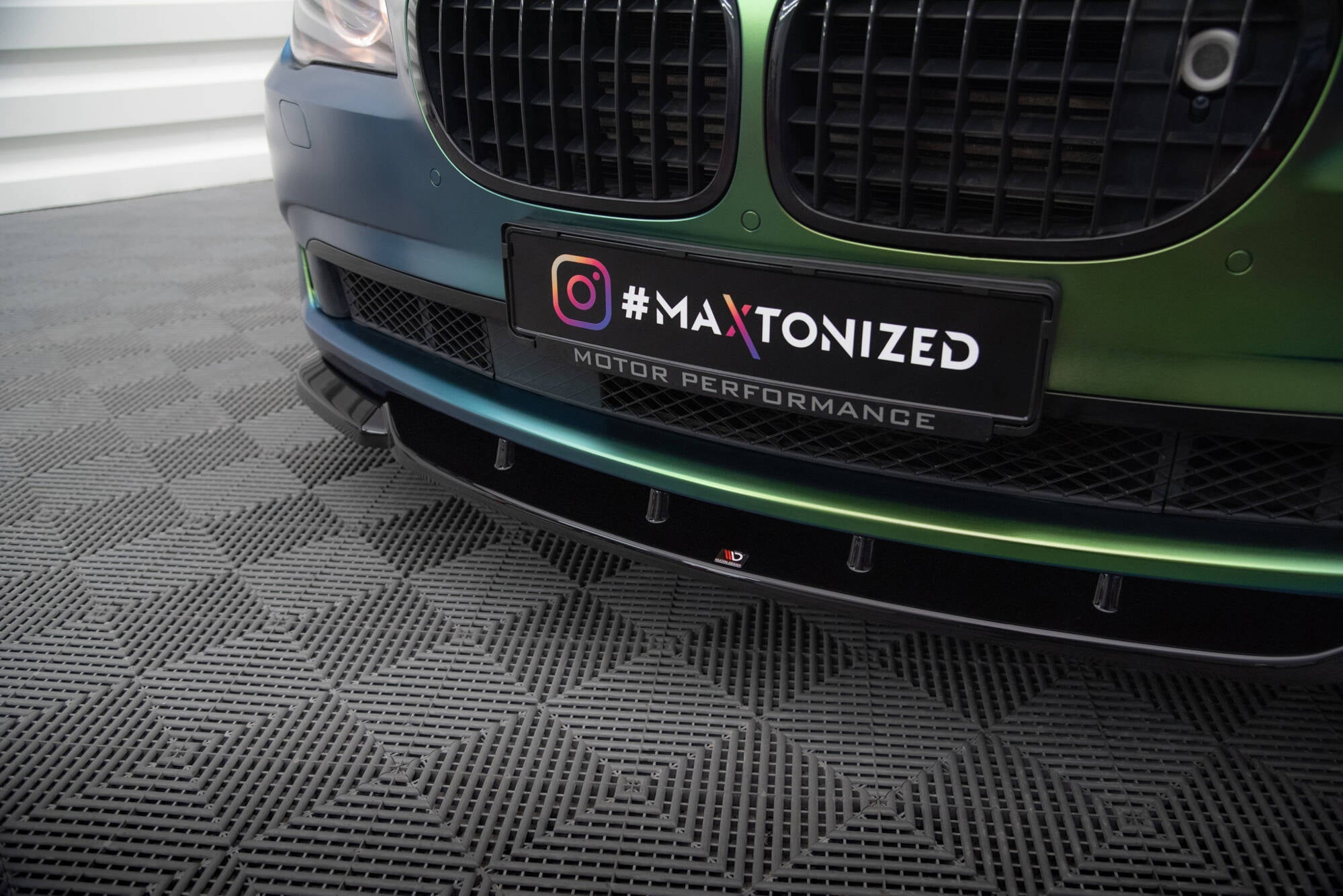 Maxton Design - Frontlippe V.1 für BMW 7er F01 - Aerowerk.