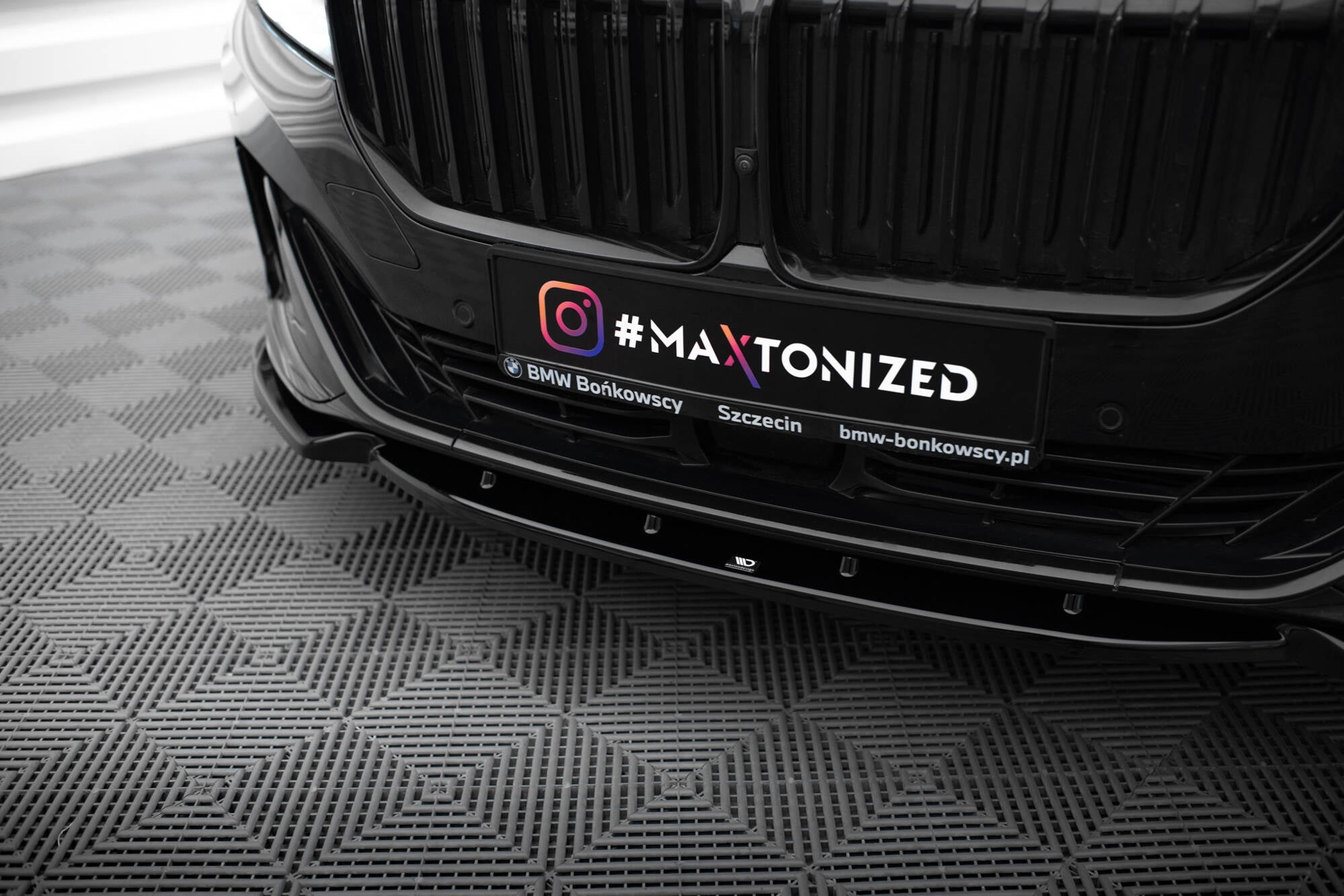 Maxton Design - Frontlippe V.1 für BMW 7er G11 / G12 Facelift - Aerowerk.
