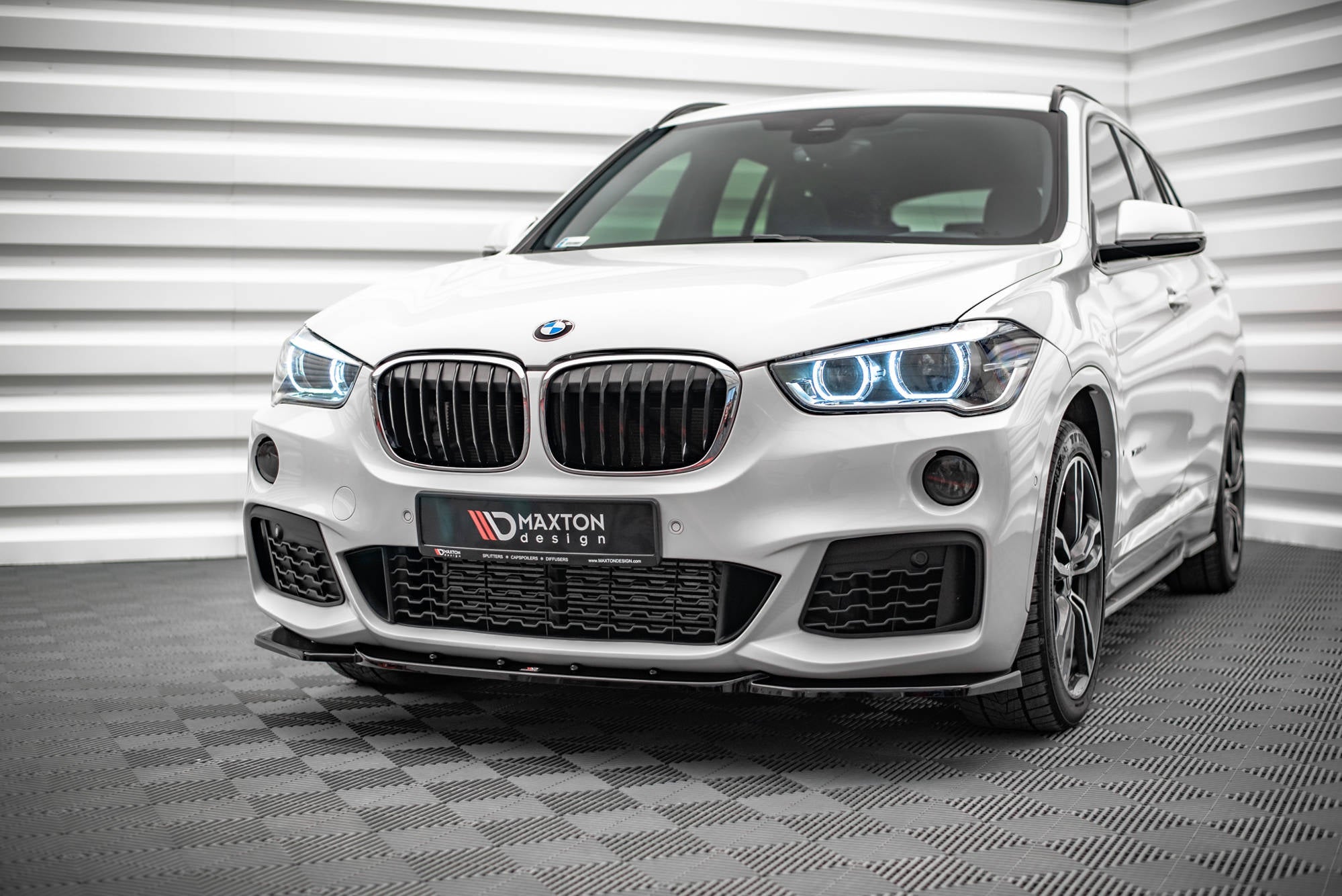 Maxton Design - Frontlippe V1 für BMW X1 M - Paket F48 - Aerowerk.
