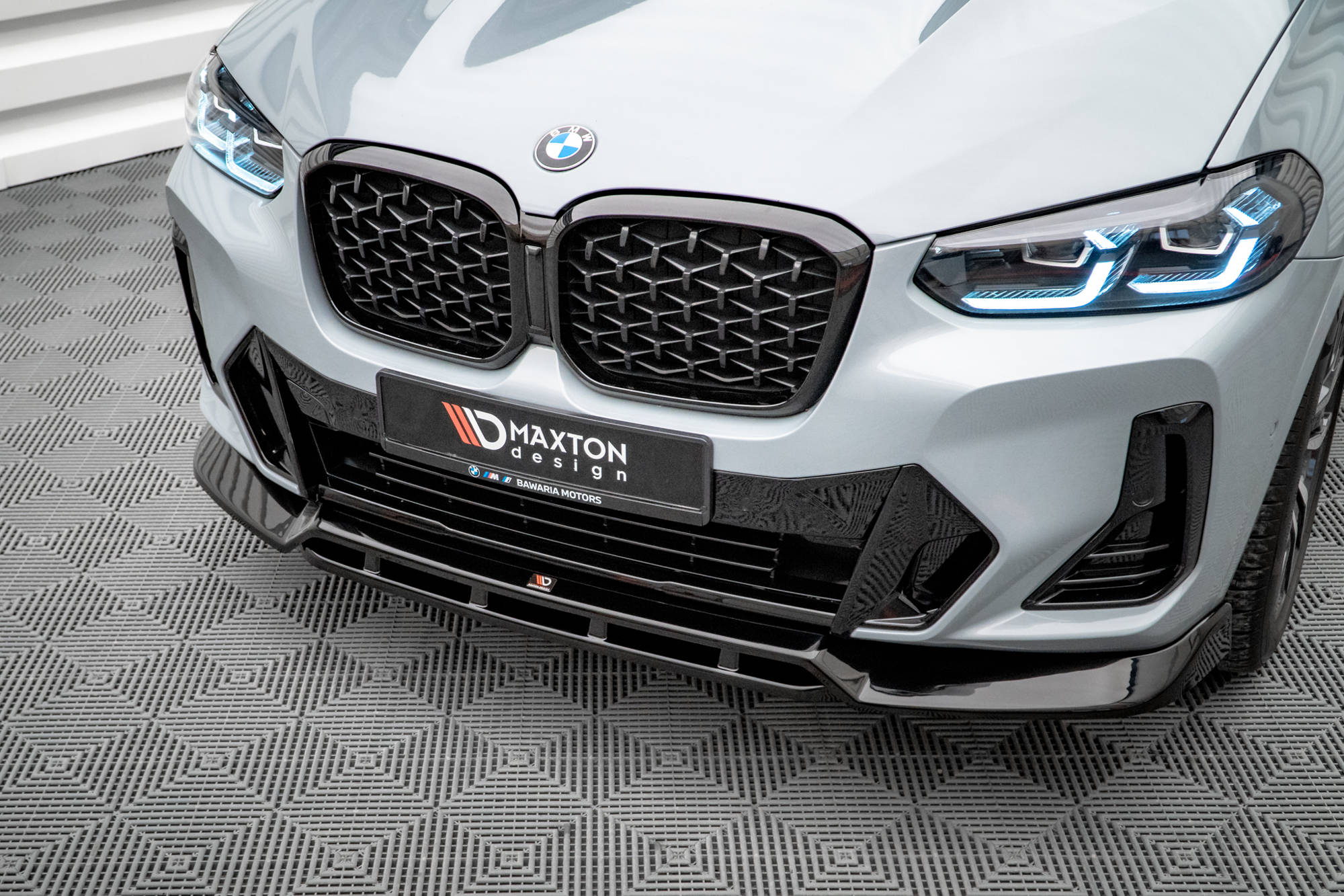 Maxton Design - Frontlippe V1 für BMW X4 M - Paket G02 Facelift - Aerowerk.
