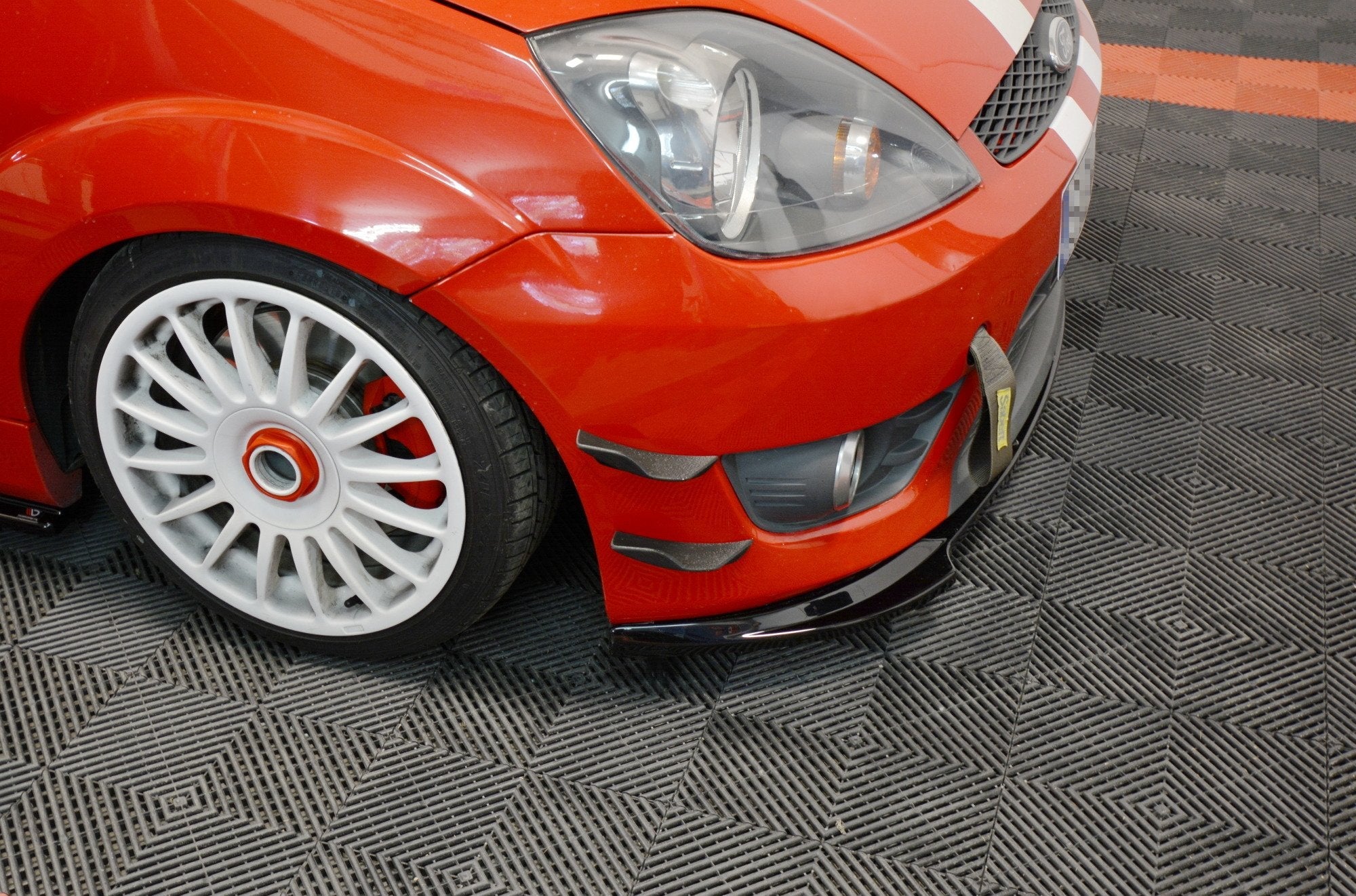 Maxton Design - Frontlippe V1 für Ford Fiesta ST Mk6 - Aerowerk.
