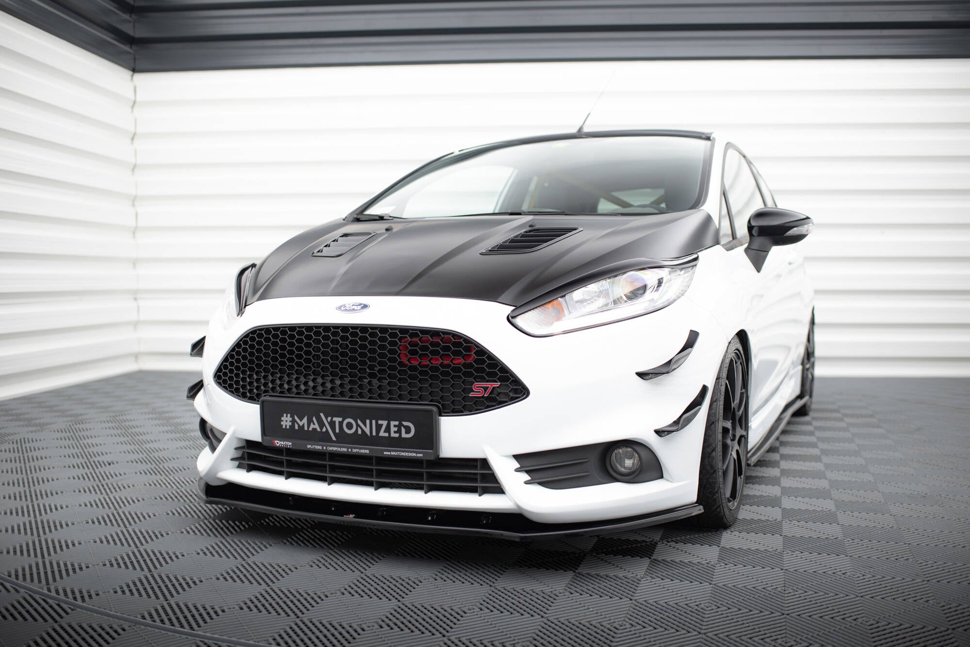 Maxton Design - Frontlippe V1 für Ford Fiesta ST Mk7 FL - Aerowerk.