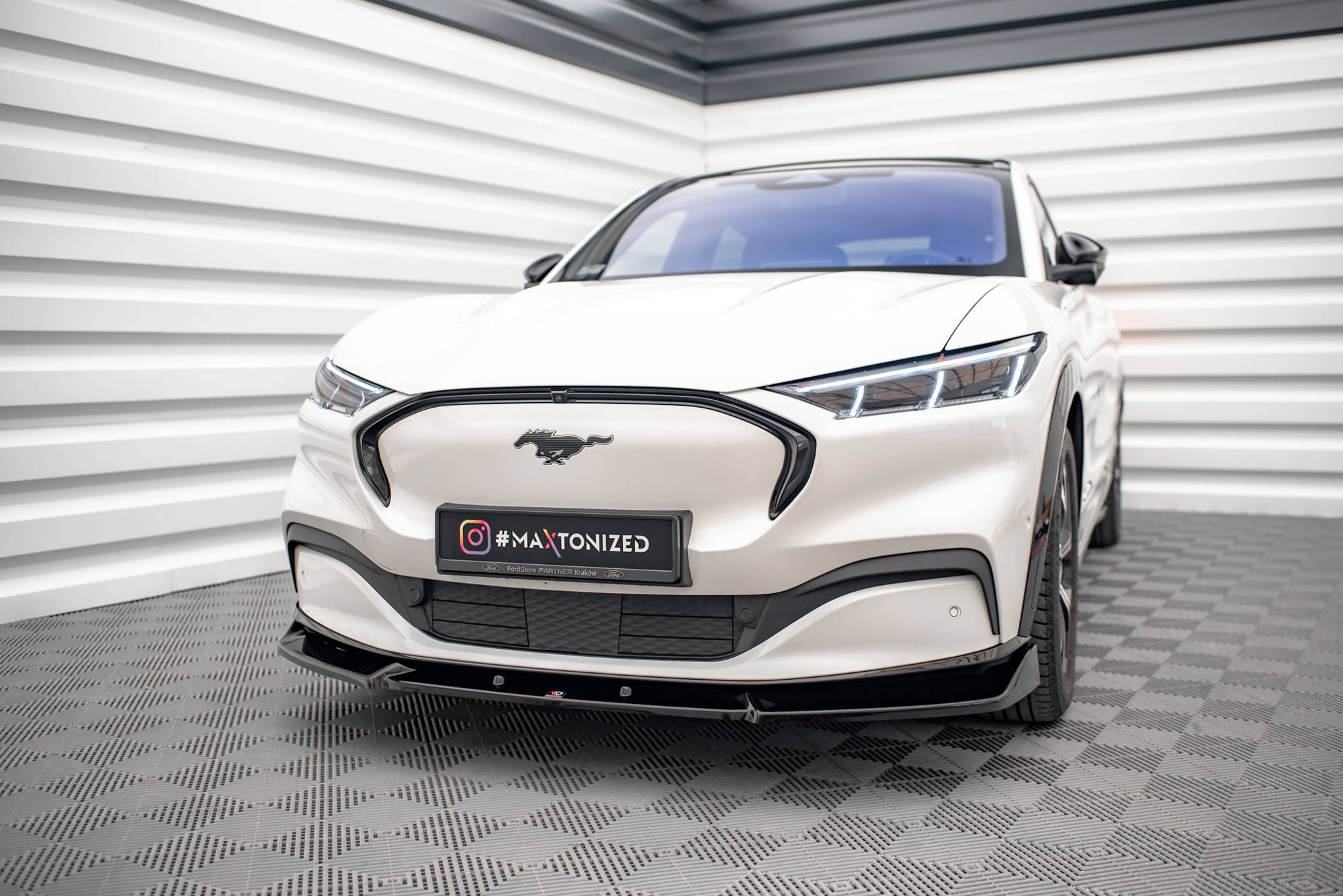 Maxton Design - Frontlippe V1 für Ford Mustang Mach - E Mk1 - Aerowerk.