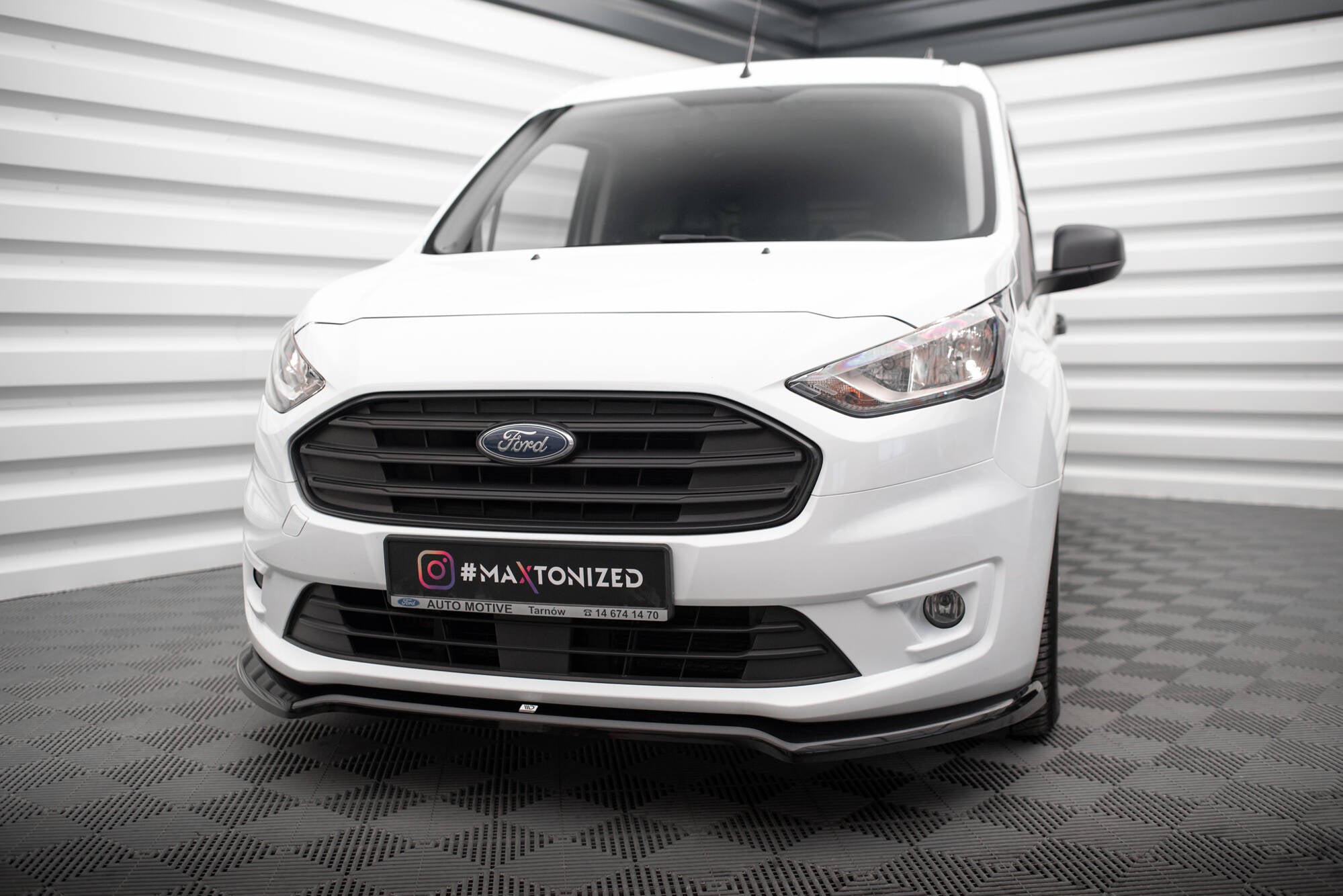 Maxton Design - Frontlippe V1 für Ford Transit Connect Mk2 Facelift - Aerowerk.